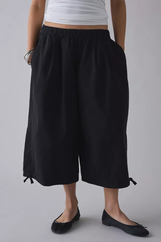 BDG Bobbi Cropped Baggy Pull-On Pants in Khaki, Women's at Urban Outfitters | Urban Outfitters (US and RoW)