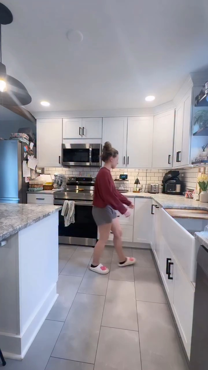 Can’t believe I wanted this long to try @flavcity … did I just start with the best flavor? 😍 what kind do I need to try next? 
#proteinpowder #fitness #flavcity #ugccreator # momcreator