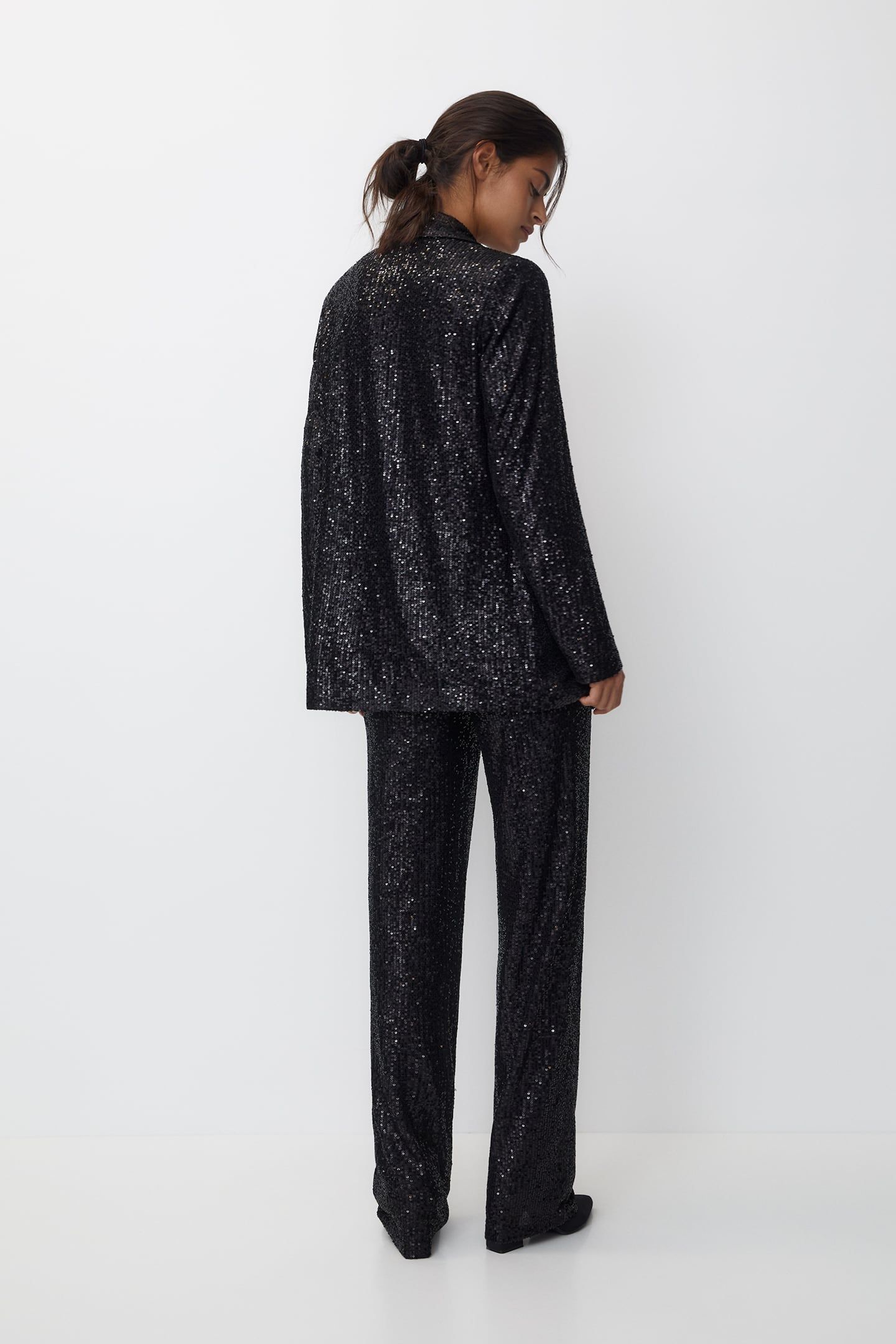 Flowing blazer with sequins | PULL and BEAR UK