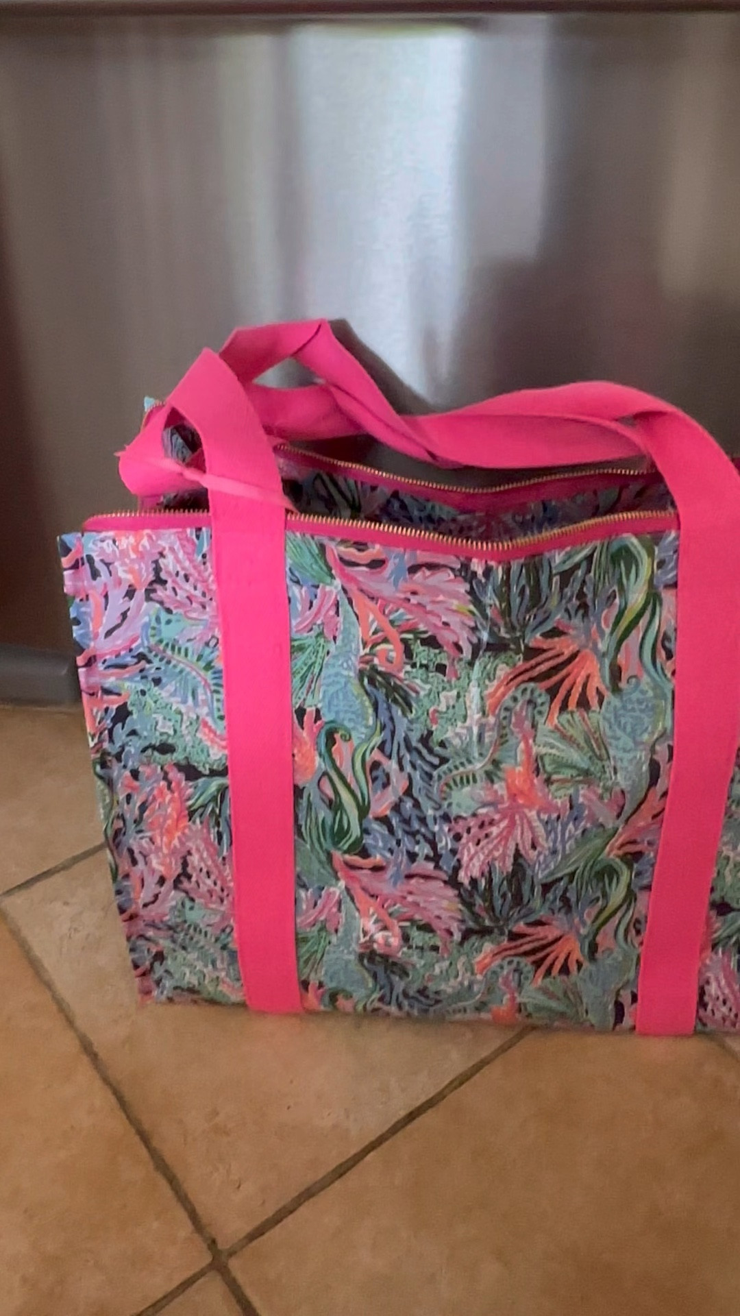 Love this tote cooler by lilly pulitzer. It keeps food cold for hours and is perfect for the beach or travel. 

#LTKTravel #LTKSwim #LTKHome