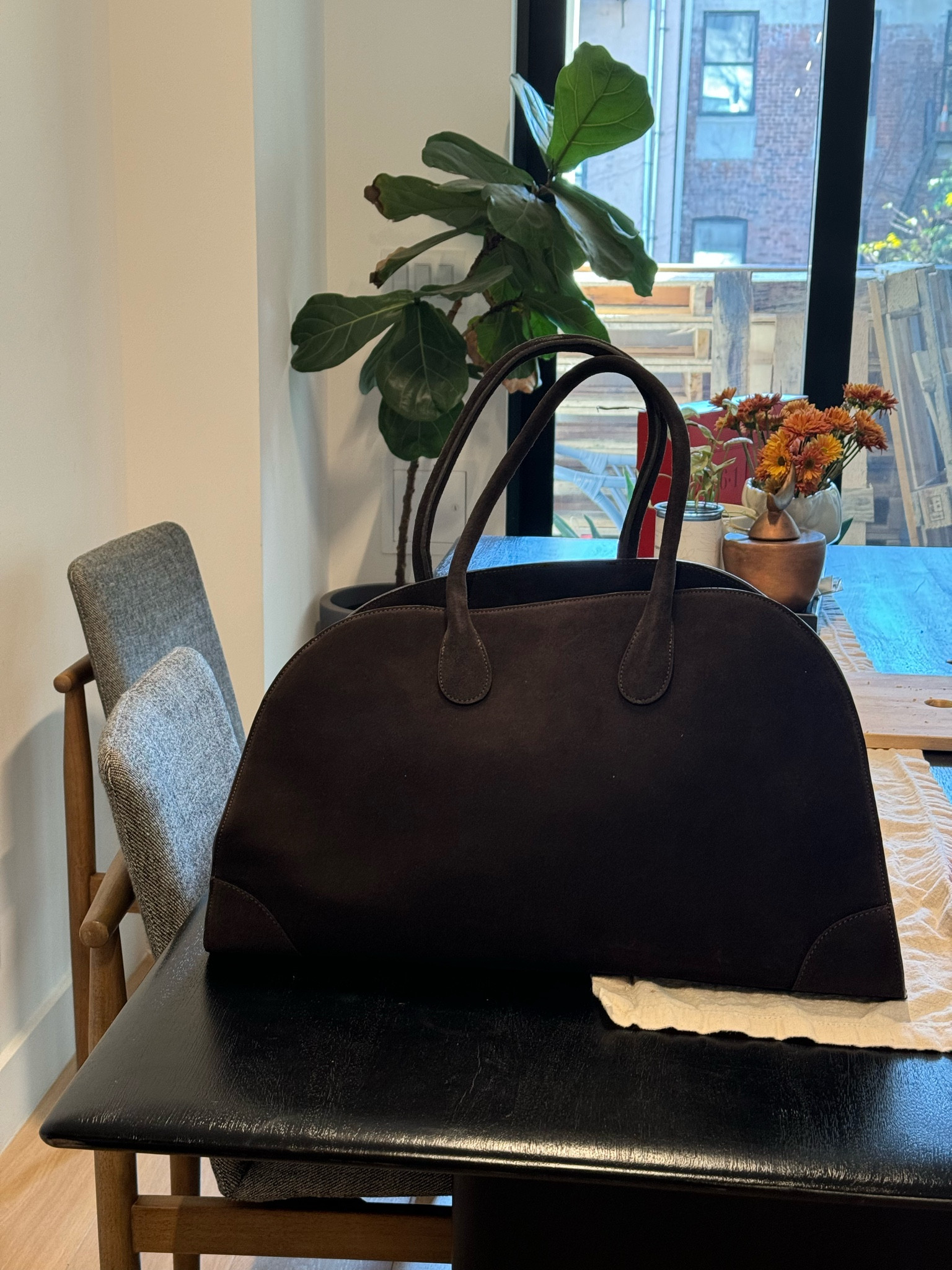 COS, The Row Margaux Bag alternative back in stock.
Cos bowling bag

#LTKItBag #LTKWorkwear #LTKSeasonal