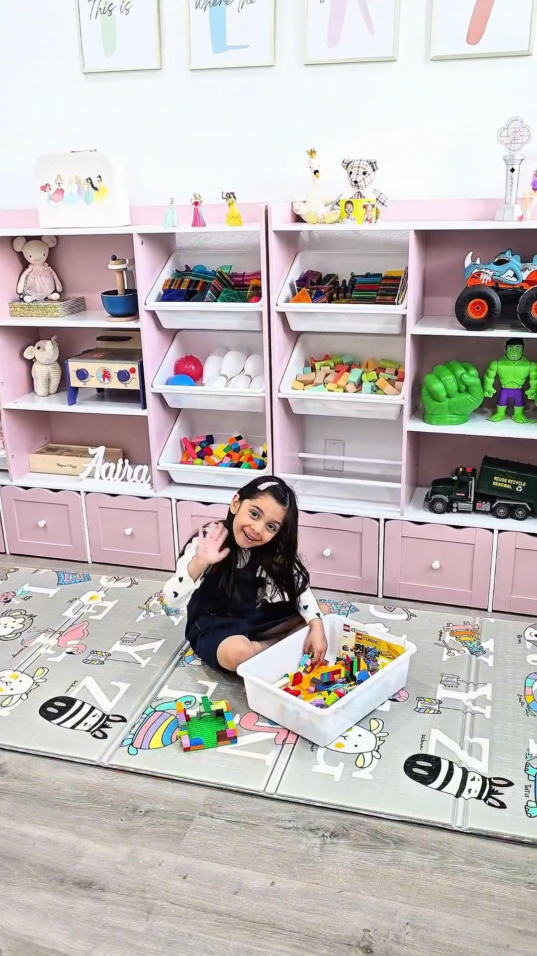 Miss Aaira’s playroom got a glow up with @wayfair & she loves it! #ad
We focused on better organization, easier access to toys & creating a space that actually encourages independent play. When everything has a place, playtime feels calmer, cleaner, and so much more fun.

@Wayfair is running their 5 Days of Deals with up to 60% off, free delivery over $35, and it all ends Feb 2 🤩🤩 Sharing more in stories & on @shop.ltk profile 🩷💙

#Wayfairpartner #wayfair 


#LTKHome #LTKKids