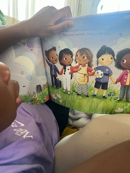 Belle’s new favorite book , Girls book , kids books , bedtime books for kids 

#LTKSeasonal #LTKFamily #LTKKids