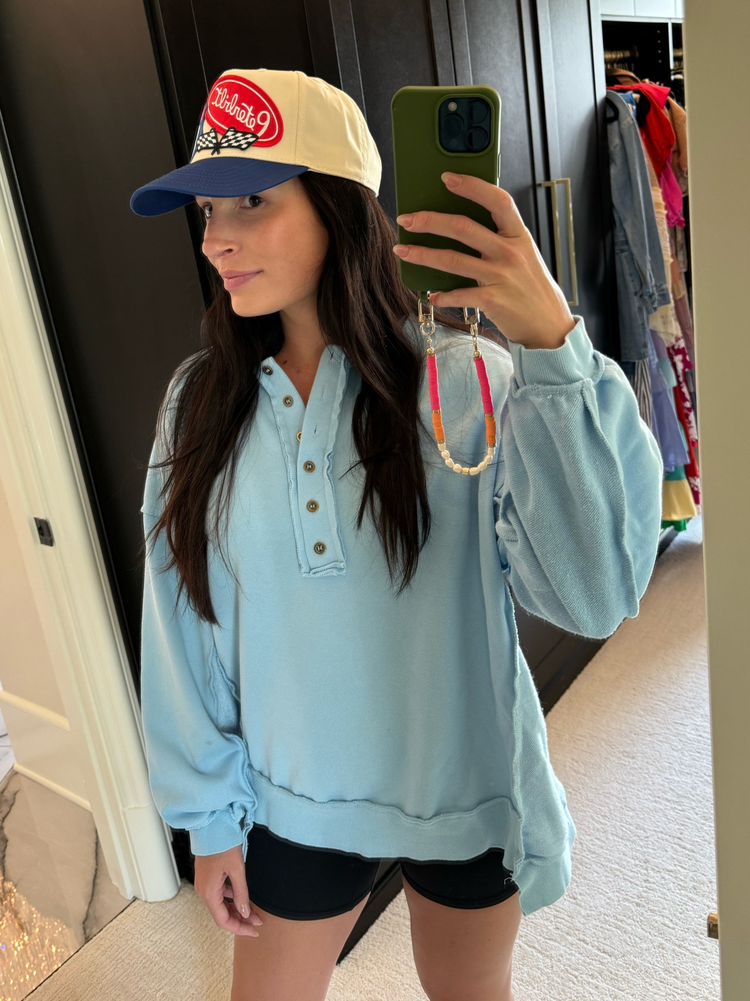 Love this oversized sweatshirt! Bought it in multiple colors 🫶

#LTKTravel #LTKFindsUnder50 #LTKStyleTip