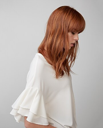 Textured Ruffle Sleeve V-neck Top | Express