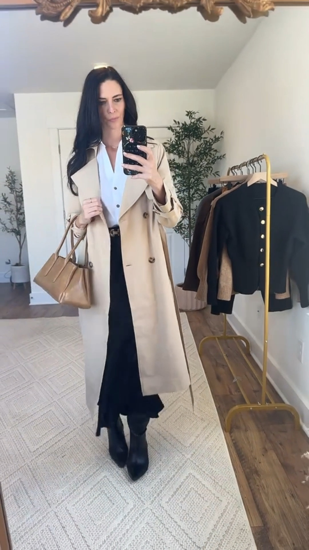 She's got dreams and a killer trench. 🖤

Cupshe, coat, classic style, fall boots, thanksgiving 

#LTKStyleTip #LTKSeasonal #LTKFindsUnder100