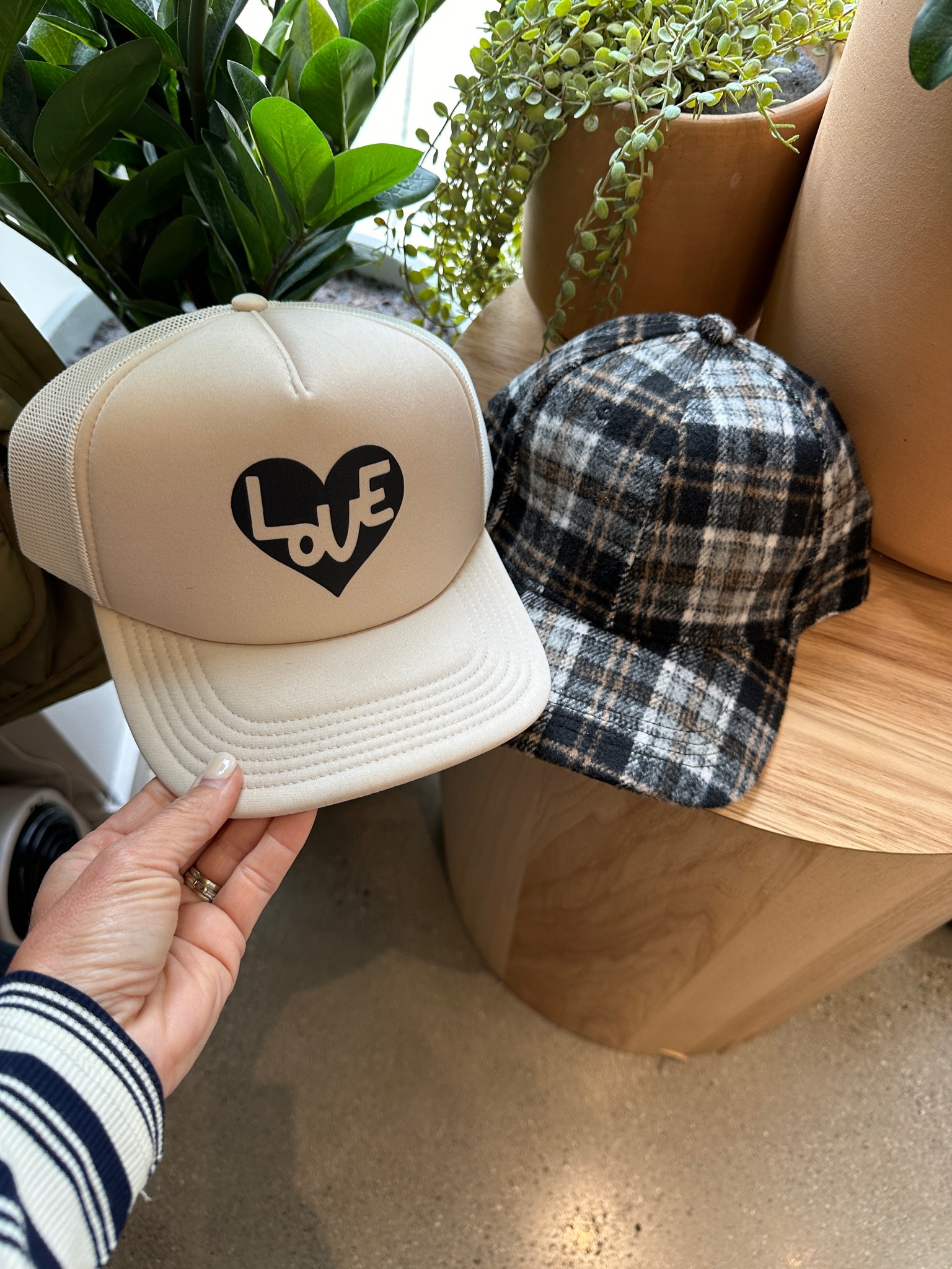 Cute hats for Fall
On sale


#LTKFindsUnder50 #LTKFallSale #LTKStyleTip