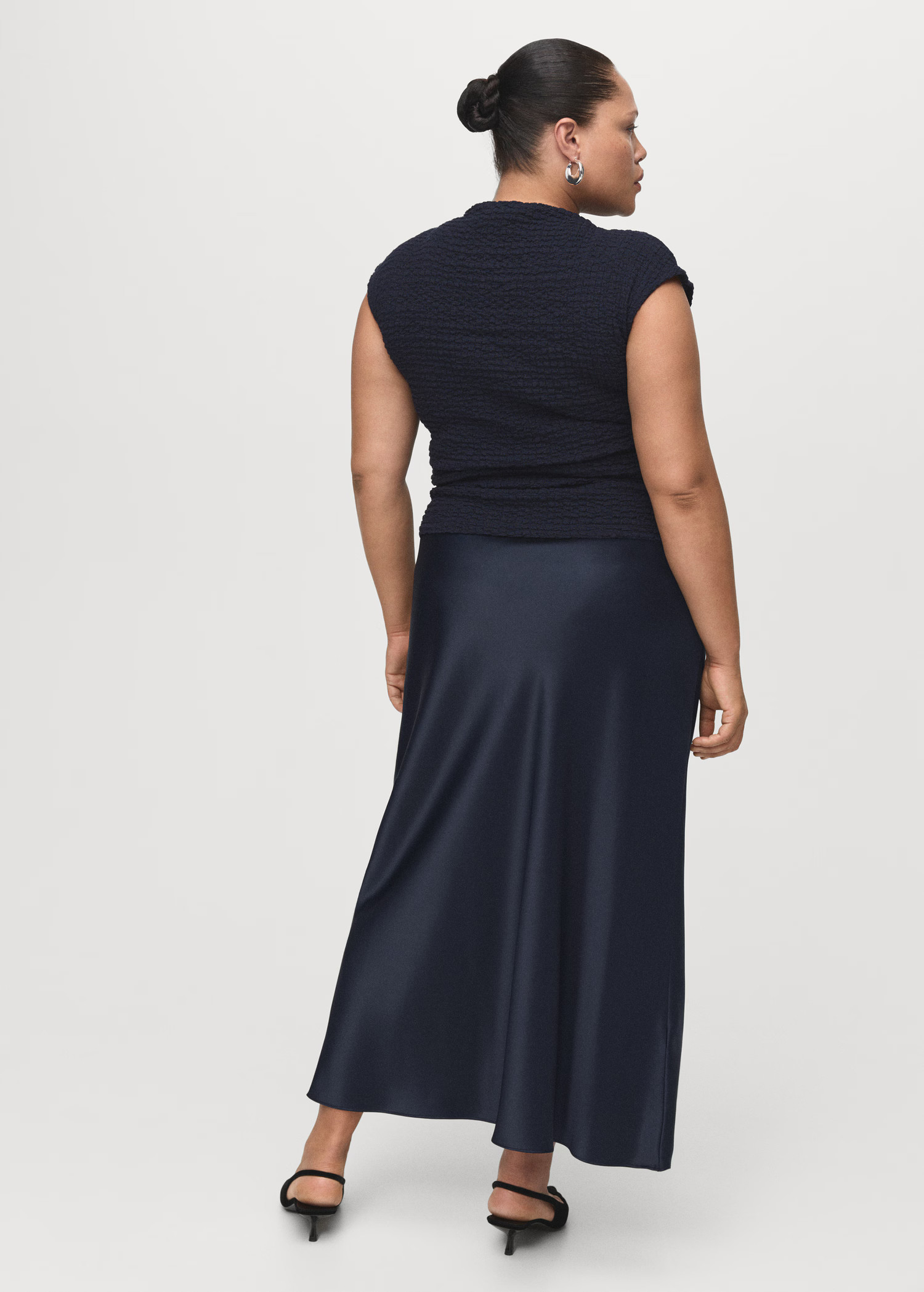 Satin long skirt - Women | MANGO United Kingdom | MANGO (UK)