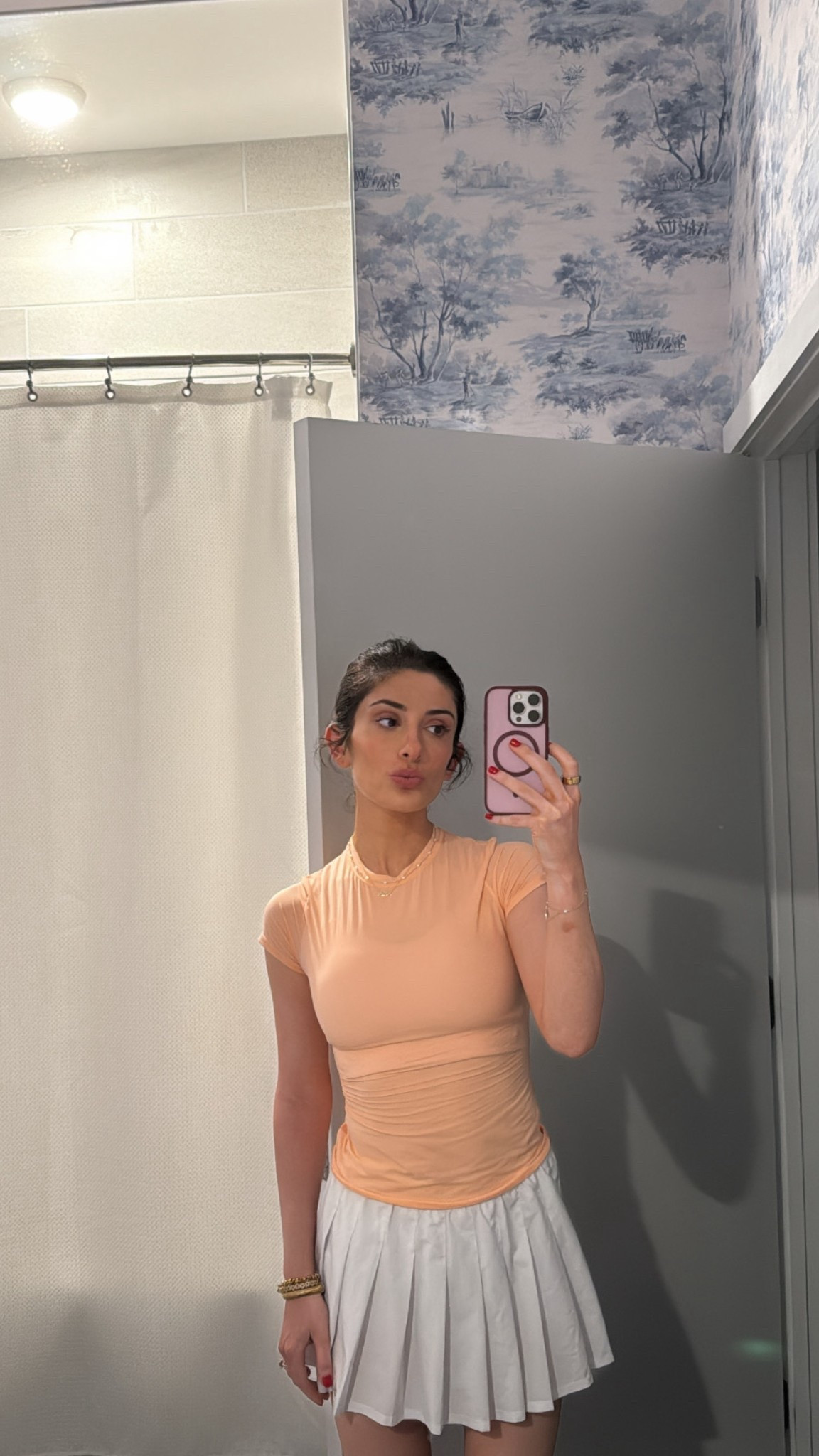 6/23 🧡
Skims top - size s
Lululemon bra - size 6
Alo yoga skirt - size xs

#LTKActive