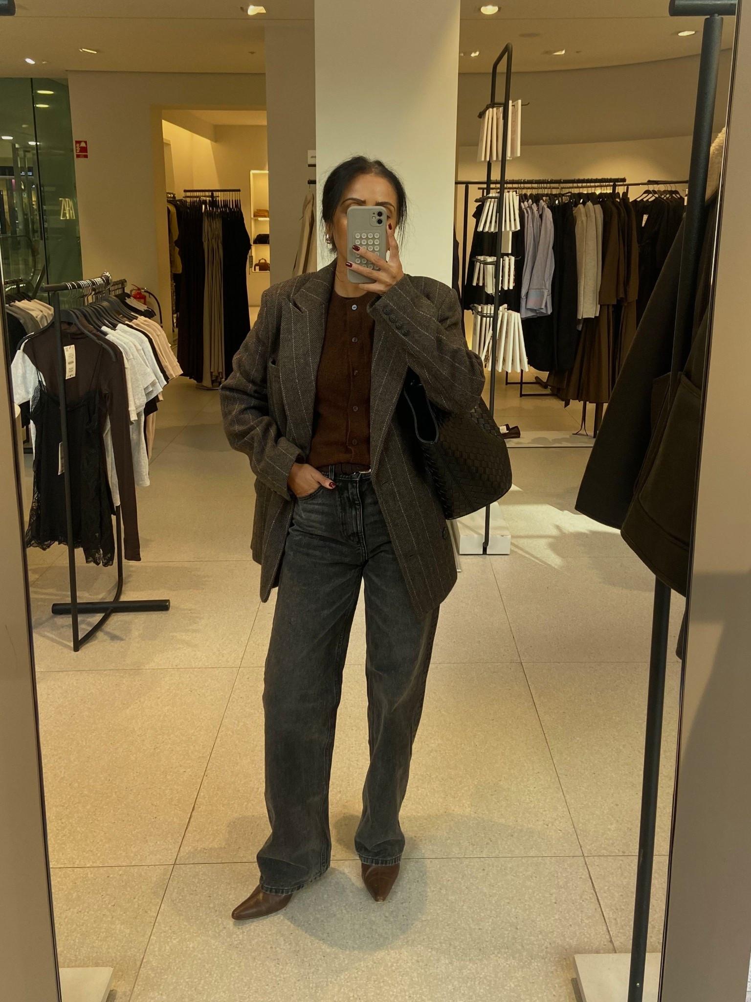 Styling al the brown tones with black 🤎🖤

#LTKFashionMonth #LTKworkwear #LTKautumn