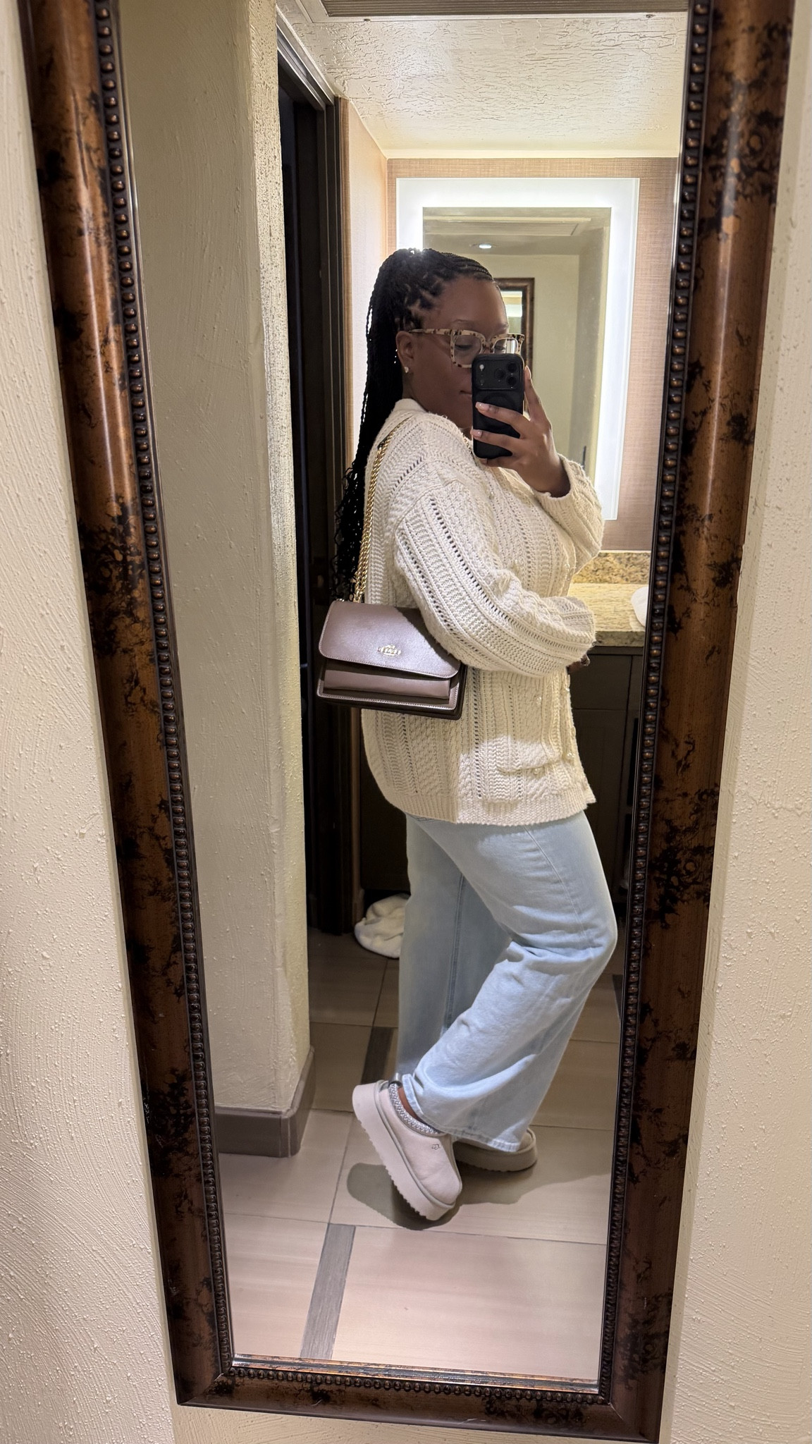 Cozy little OOTD 🤍 

#LTKSaleAlert #LTKMidsize #LTKootd