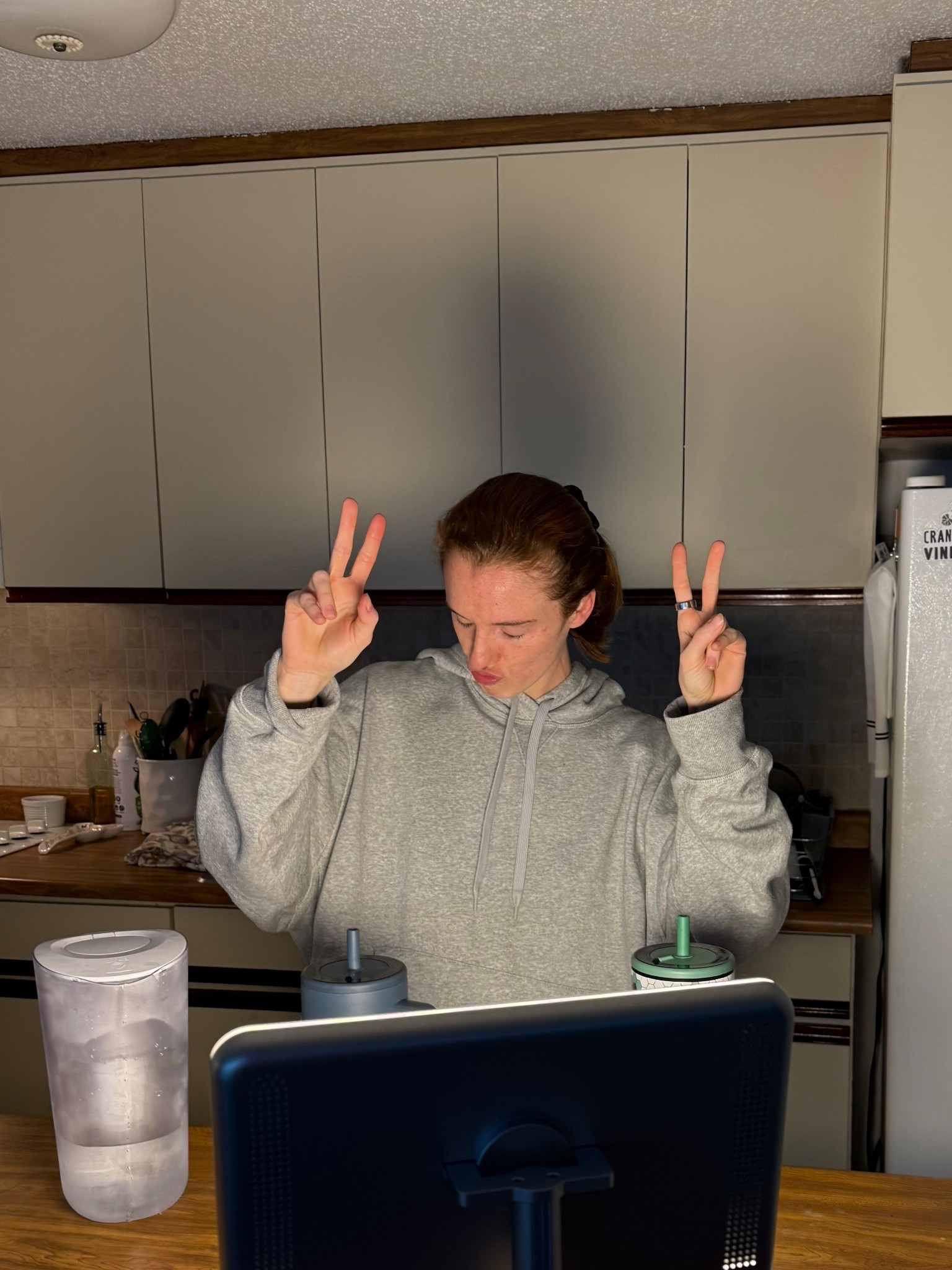 🌅 Morning Bright Light (10,000 lux white light)

When: Within 30–60 min of waking, for 20–30 min (full brightness)

Main Benefits:
    1.    Anchors your circadian rhythm – Tells your brain “It’s morning,” which helps you feel alert earlier in the day and sleepy earlier at night.
    2.    Boosts morning energy – Suppresses melatonin and increases cortisol in a good way to wake you up.
    3.    Improves focus & mood – Increases dopamine and serotonin availability, which can help with ADHD alertness.
    4.    Fights afternoon slumps – Regular use can make your midday crash less severe over 1–2 weeks.
    5.    Winter & low-sunlight backup – Mimics outdoor light when you can’t get natural sunlight.

One week in and I’m already experiencing some of the benefits! 


#LTKTravel #LTKHome #LTKautumn