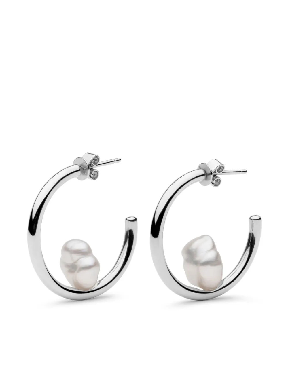 AUTORE MODA 9kt White Gold Camille Pearl Hoop Earrings - Farfetch | Farfetch Global