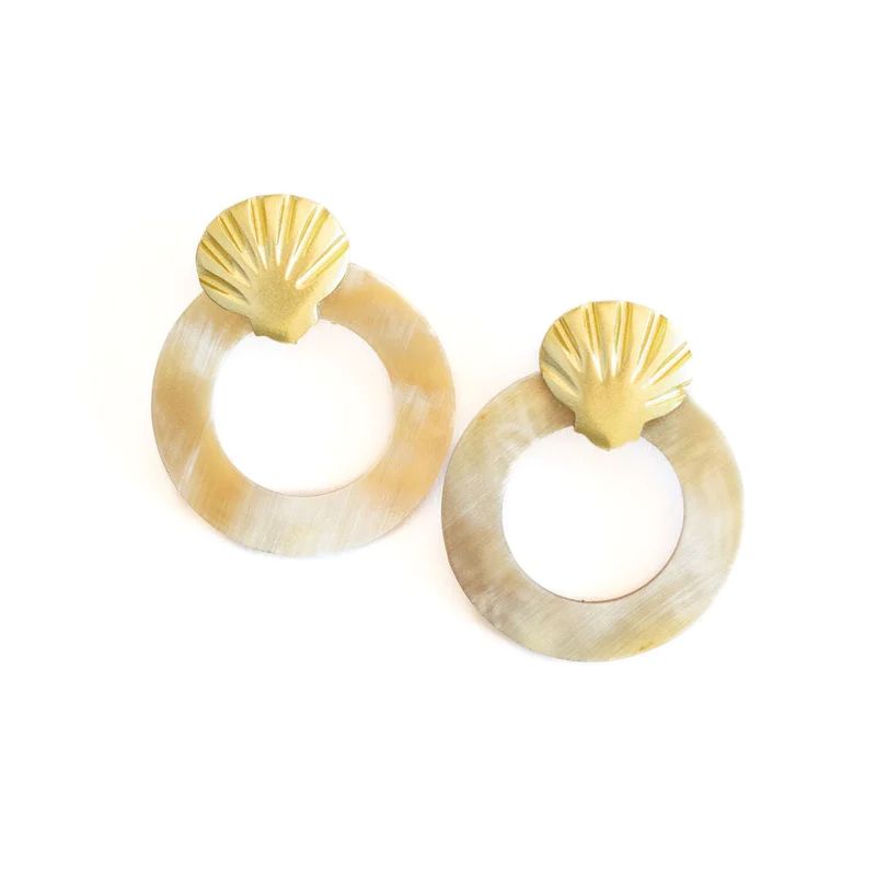 Gold Shell Double Circle Earrings | Sunshine Tienda