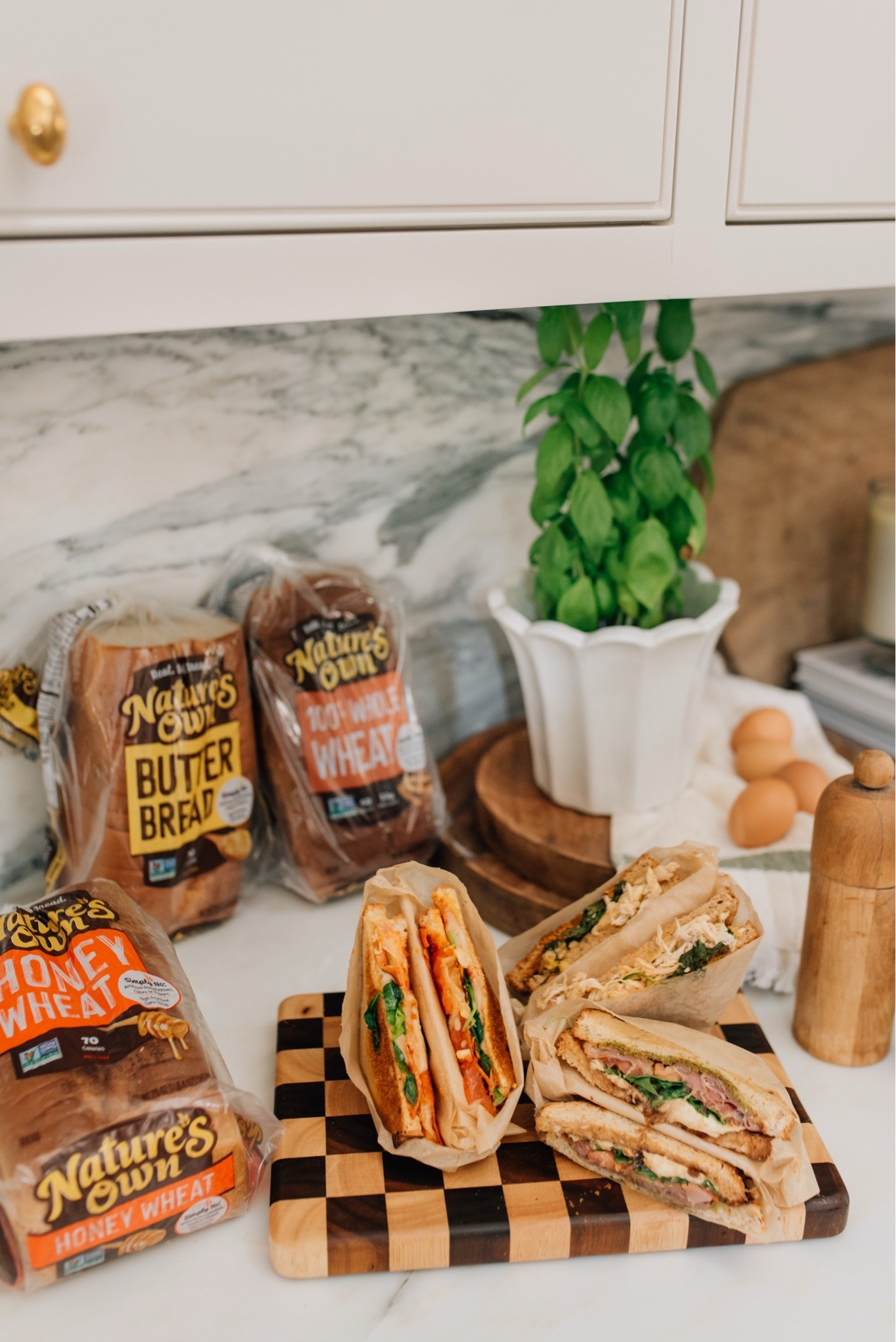 #ad Lunches don't have to be boring. 🥪 I grabbed Nature's Own bread at @target and used it to make three sandwiches my family keeps asking for. I love that they simplified their new recipe while keeping the same great taste!  @naturesownbread #targetpartner #NaturesOwnPartner #NaturesOwnBread #GetBreaducated #liketkit @shop.ltk #liketkit @shop.ltk

#LTKfoodie