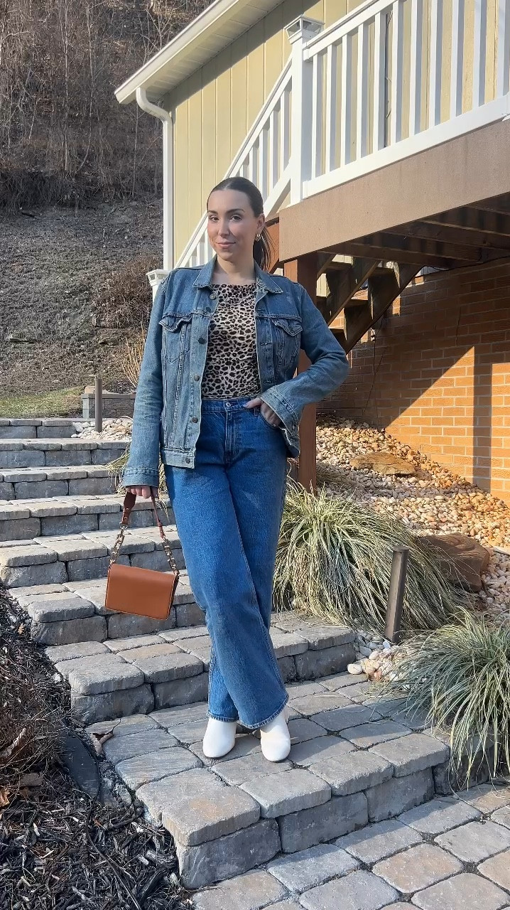 Abercrombie Denim SALE 
-  denim trucker jacket outfit. Leopard accent top, boots. 
Girls night out Valentine’s Day outfit! ❤️🩷👖🐆

#LTKMostLoved #LTKSaleAlert #LTKStyleTip