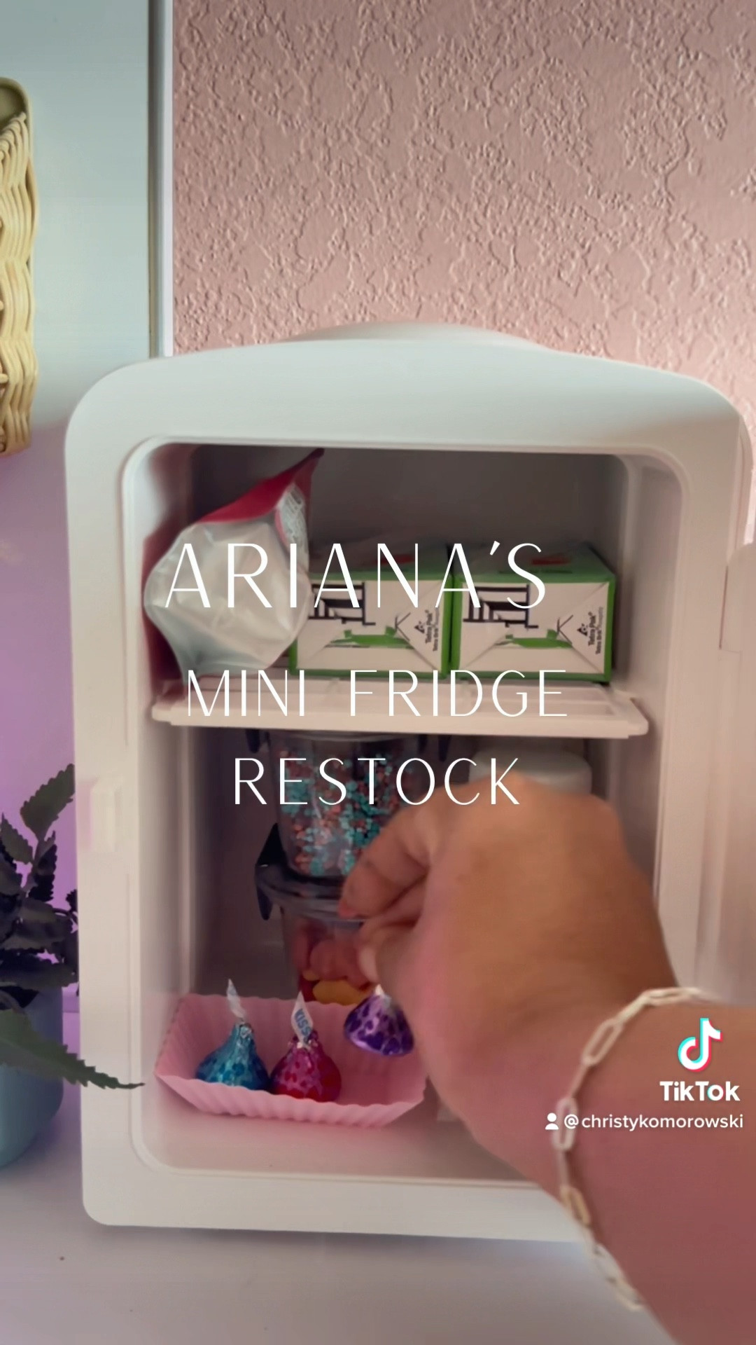 The little things that make her happy 🥰🙏🏼

#LTKkids #LTKhome #LTKunder100