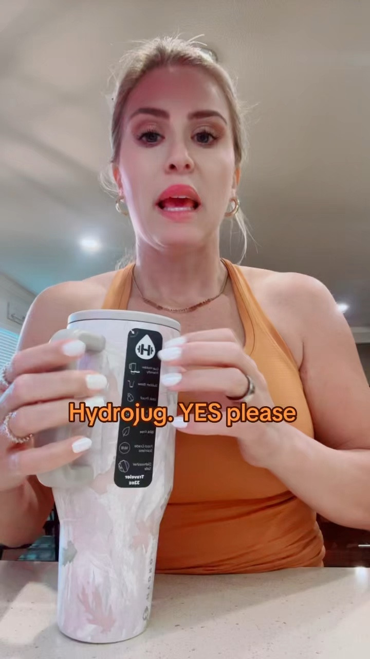 The best cup! ‼️❤️ 
#hydrojug #cup #musthave #bestofthebest 

#LTKmomlife #LTKActive #LTKfitnessgoals