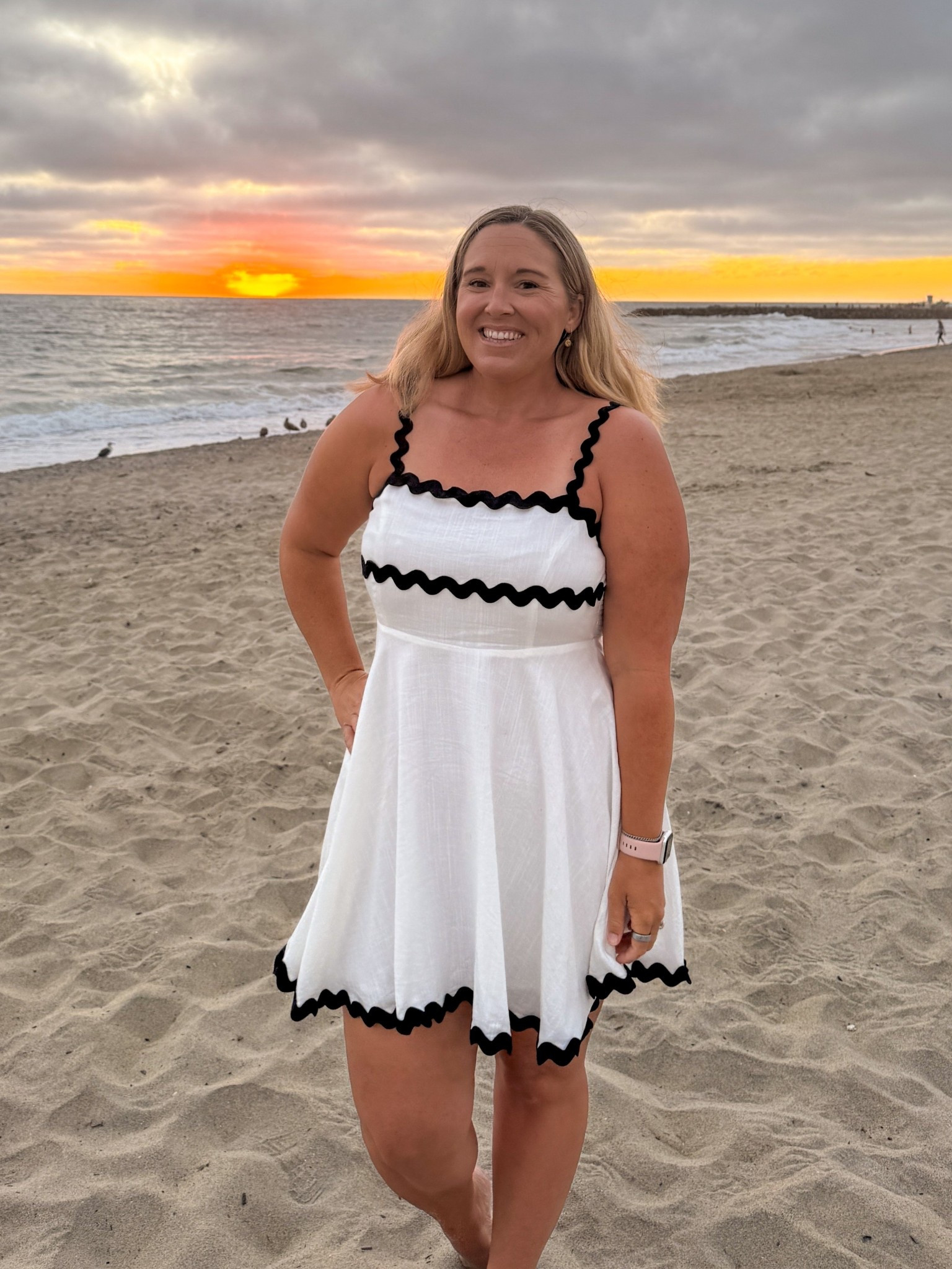 birthday dress 🤍

I’m wearing a size XL 
I’m 5’6 & 206 lbs

#LTKSeasonal #LTKMidsize