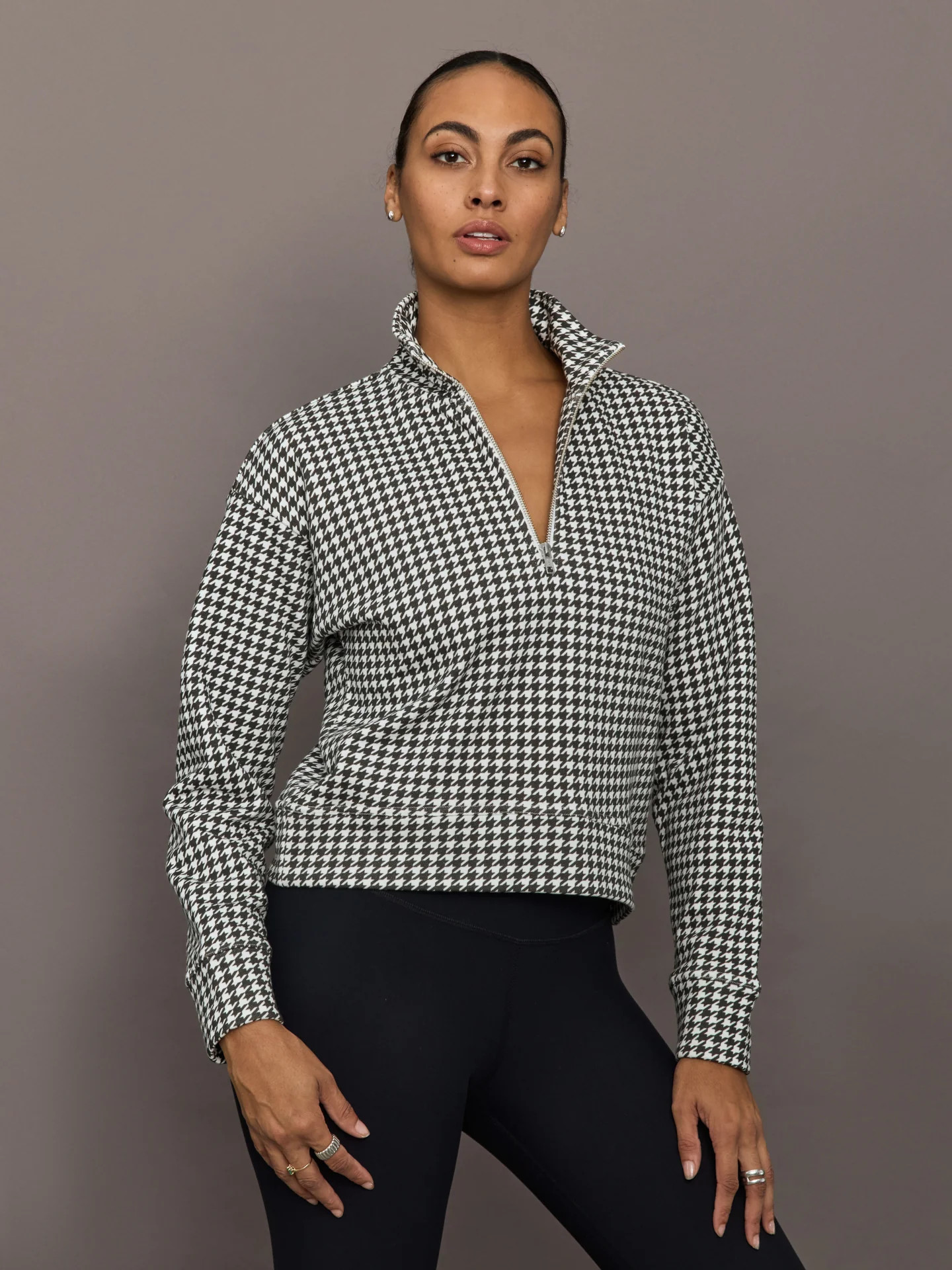 Houndstooth Half Zip - Ivory / Faded Black | Carbon38