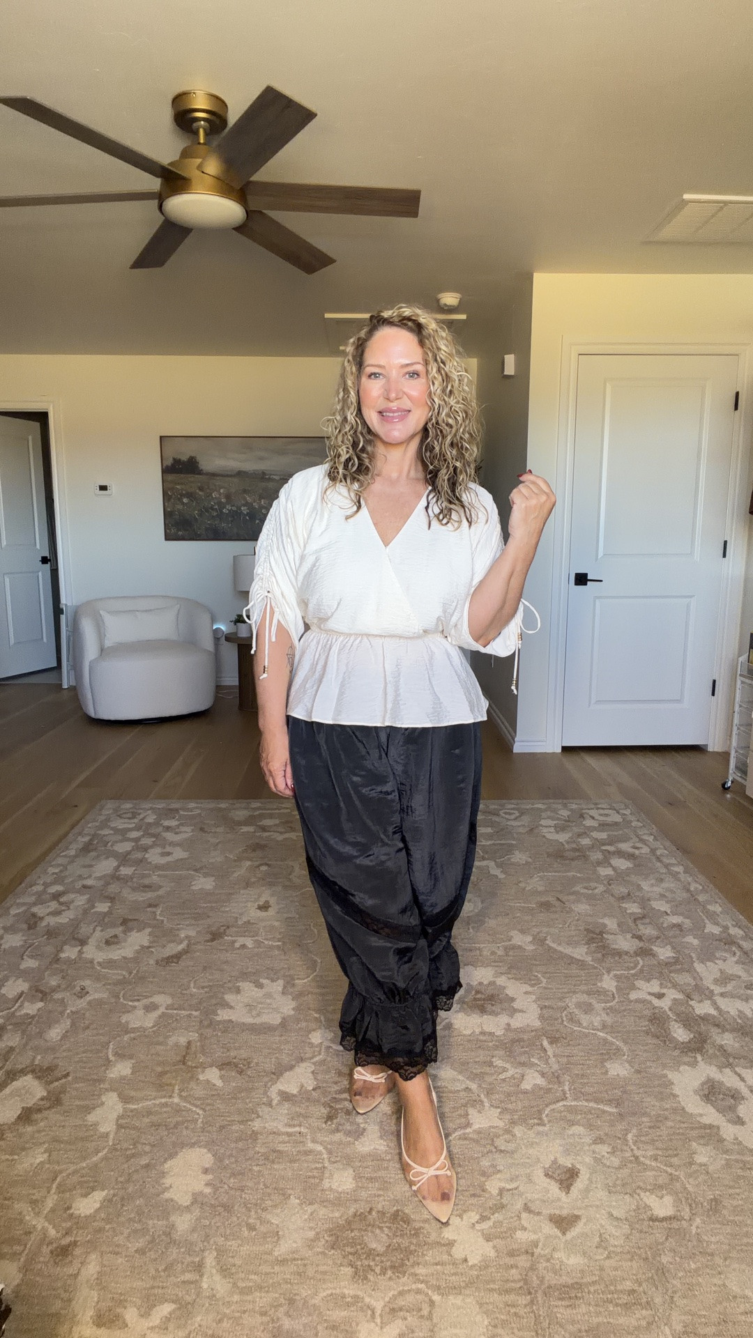 Size large top
Size medium pants 
@macys #sponsored #macysstylecrew