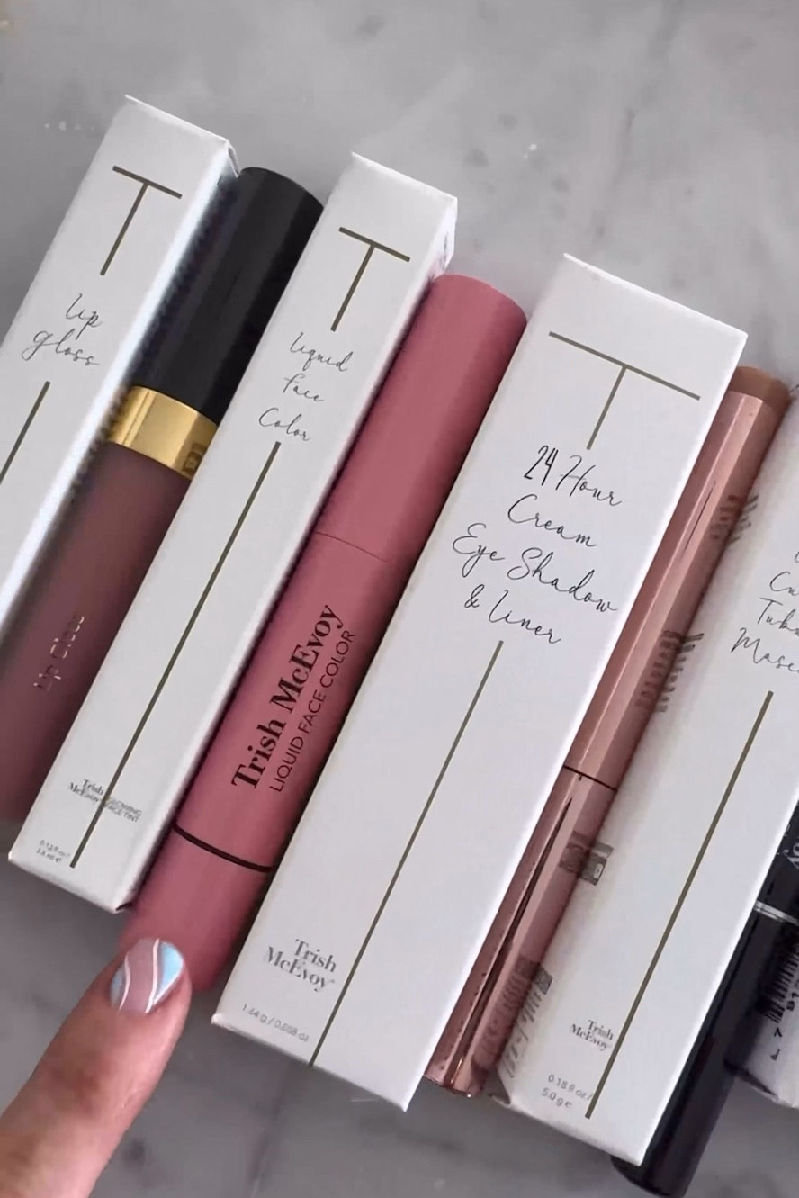 Shop my CityGirl Makeup!  Got some amazing goodies from Trish McEvoy💋💄

#LTKFindsUnder100 #LTKBeauty #LTKSeasonal