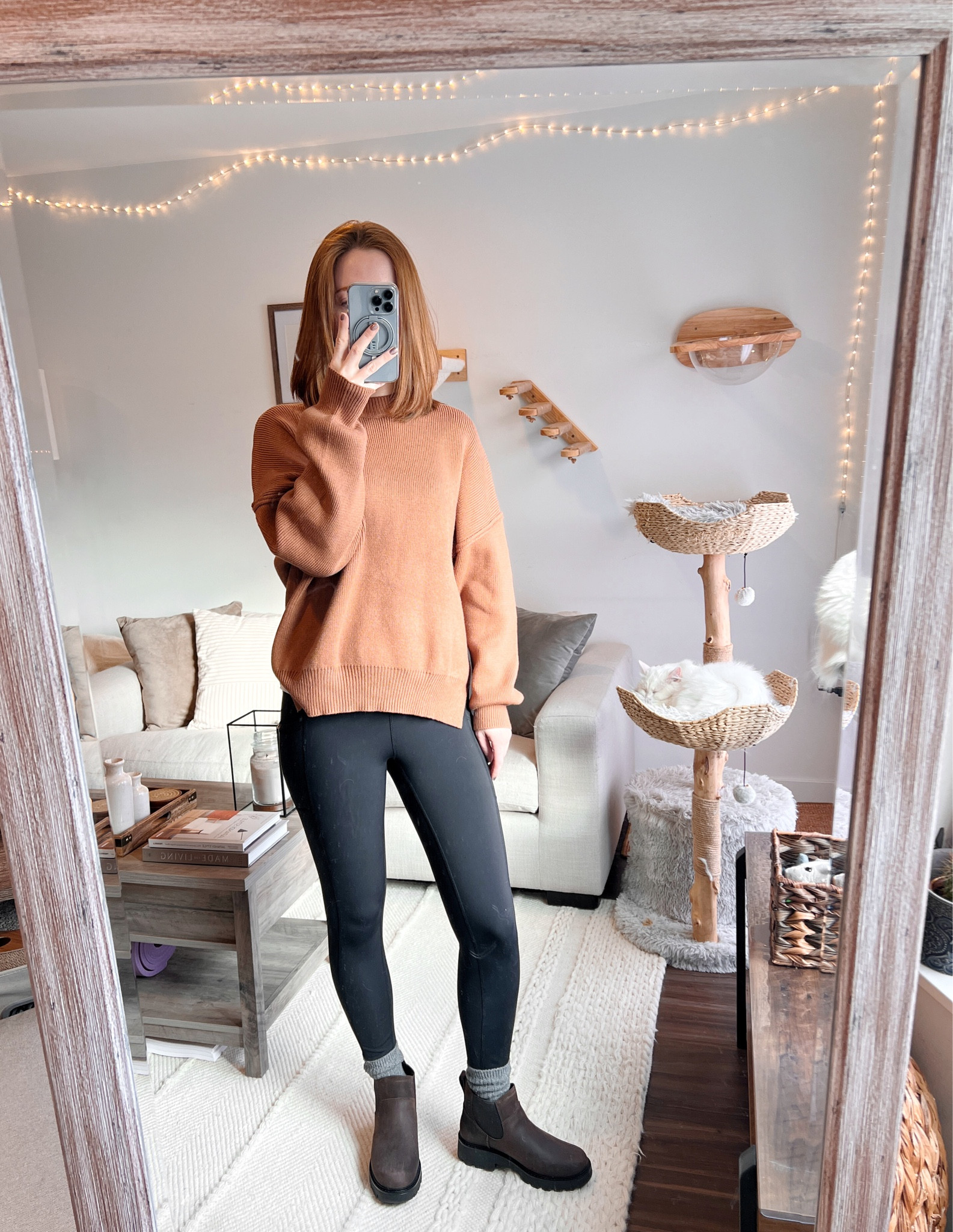 Loving this oversized sweater outfit with Ugg Loxley boots (they’re exactly like Blundstone boots but without the price tag!) 🤎🥾

#LTKfindsunder100 #LTKSeasonal #LTKshoecrush