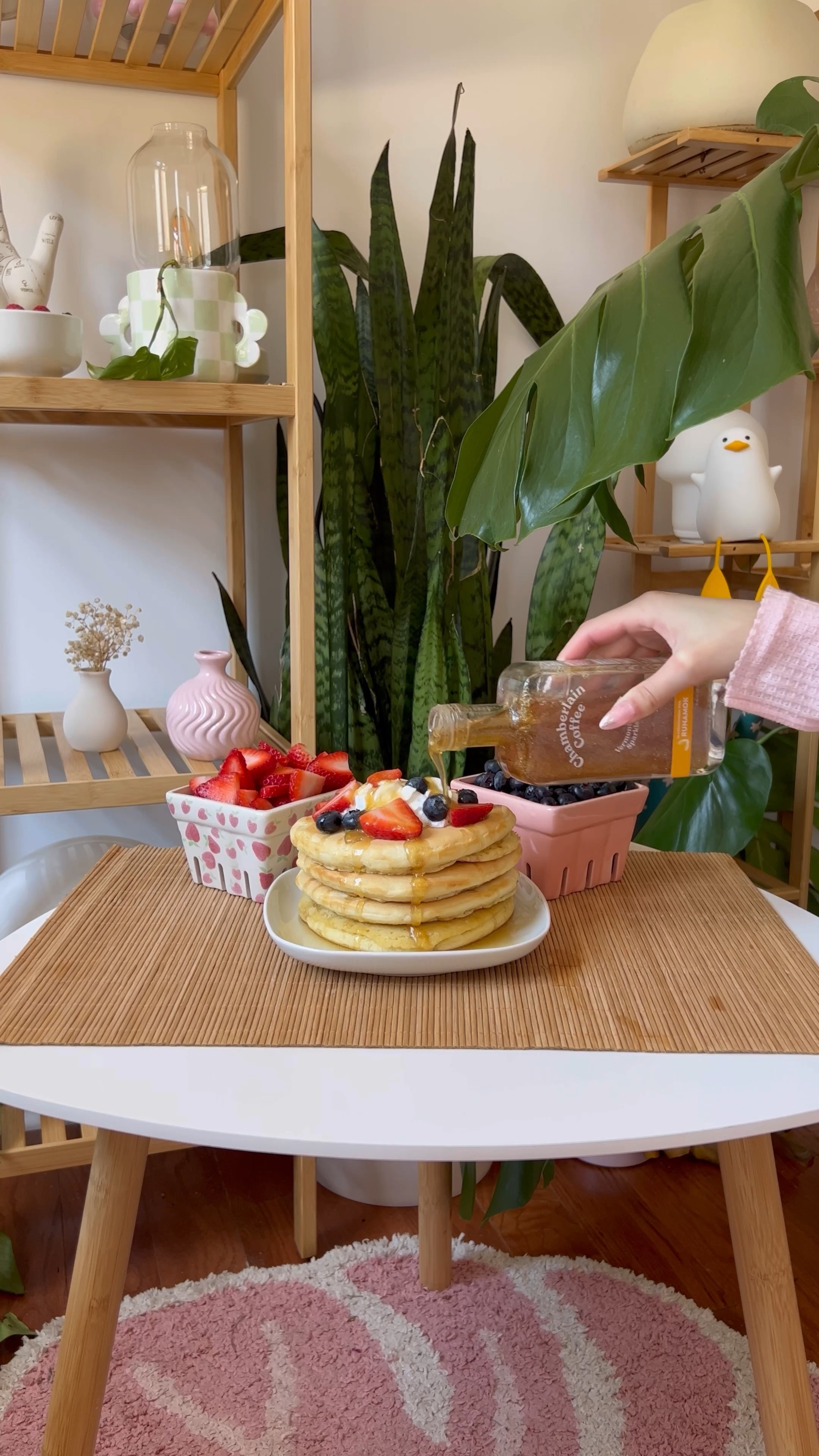 female vase women vase brown vase ceramic vase pink tulips bamboo shelf wooden shelf duck night light keurig mini keurig pink coffee machine chamberlain coffee coffee pods compostable coffee pods reusable coffee cup bamboo plant shelf wood plant shelf ceramic fruit basket ceramic berry basket trinket basket jewelry holder white side table coffee table with wood legs three leg coffee table urban outfitters pants wide leg pants 