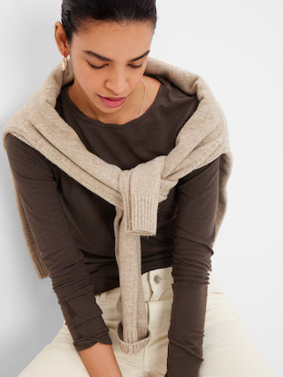 Featherweight Twist Crewneck Top | Gap (US)