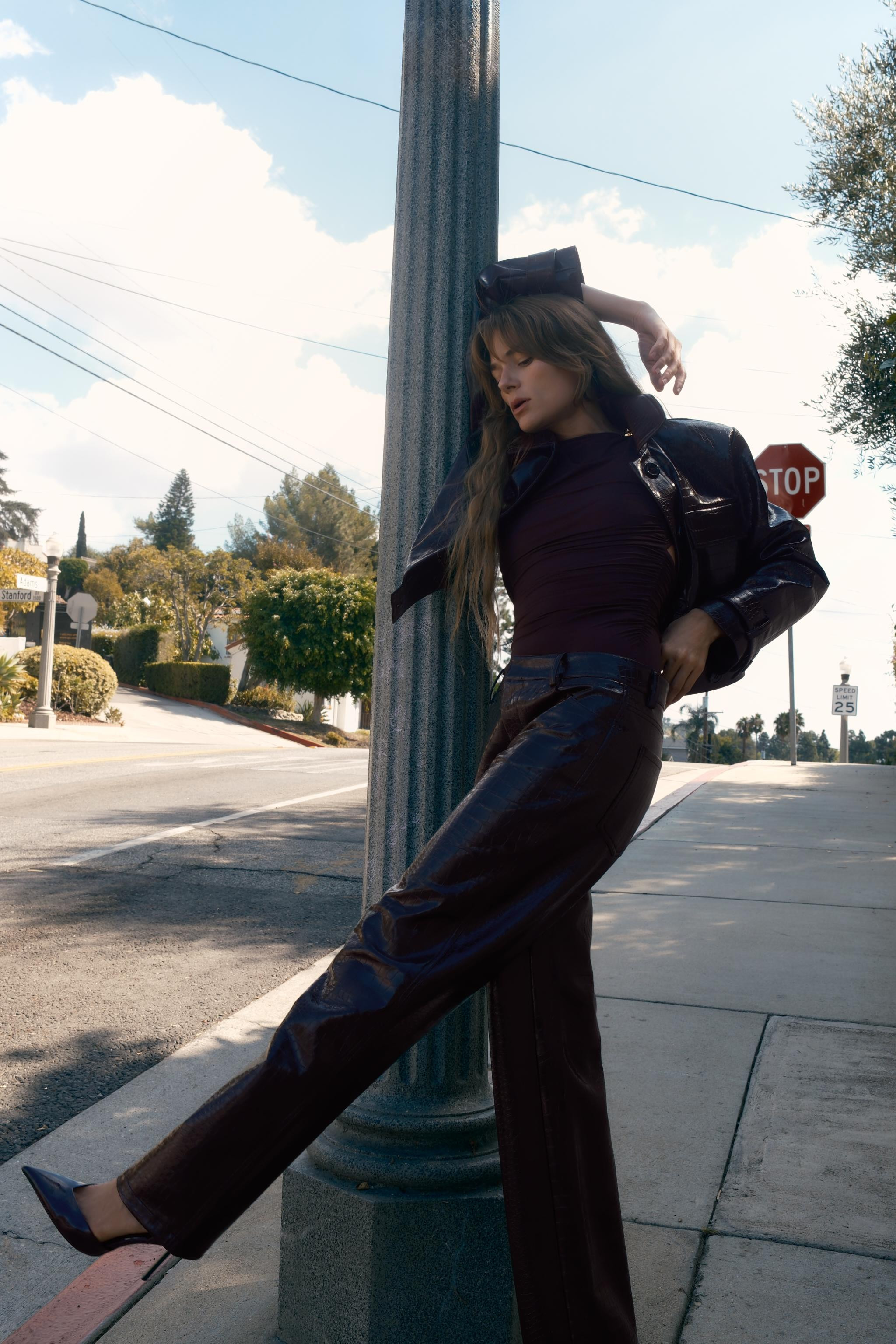 STRAIGHT-LEG FAUX LEATHER ANIMAL EMBOSSED PANTS | Zara US