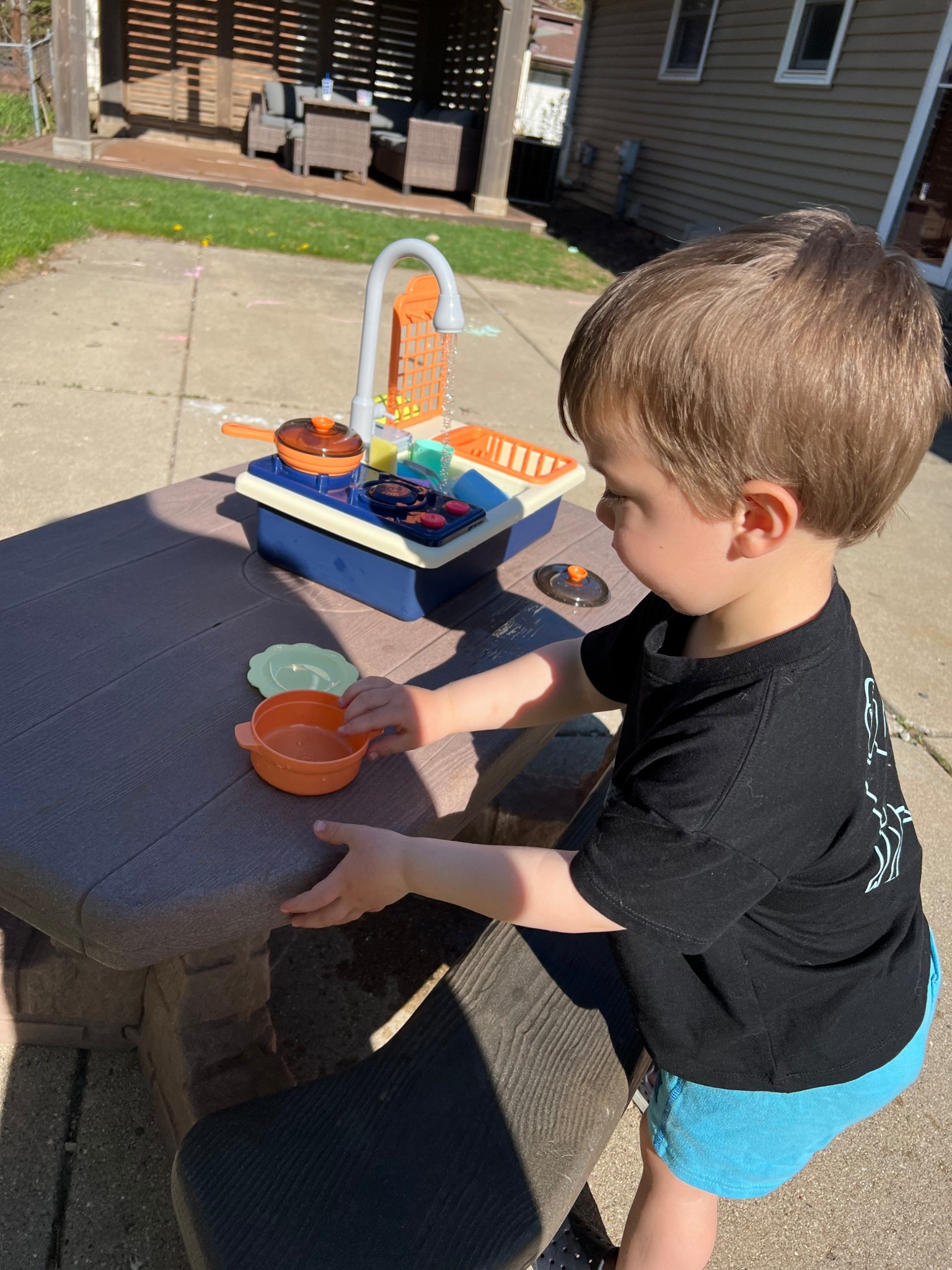 Great play sink for kids with running water and tons of accessories 👏🏻 

#LTKFamily #LTKBaby #LTKKids