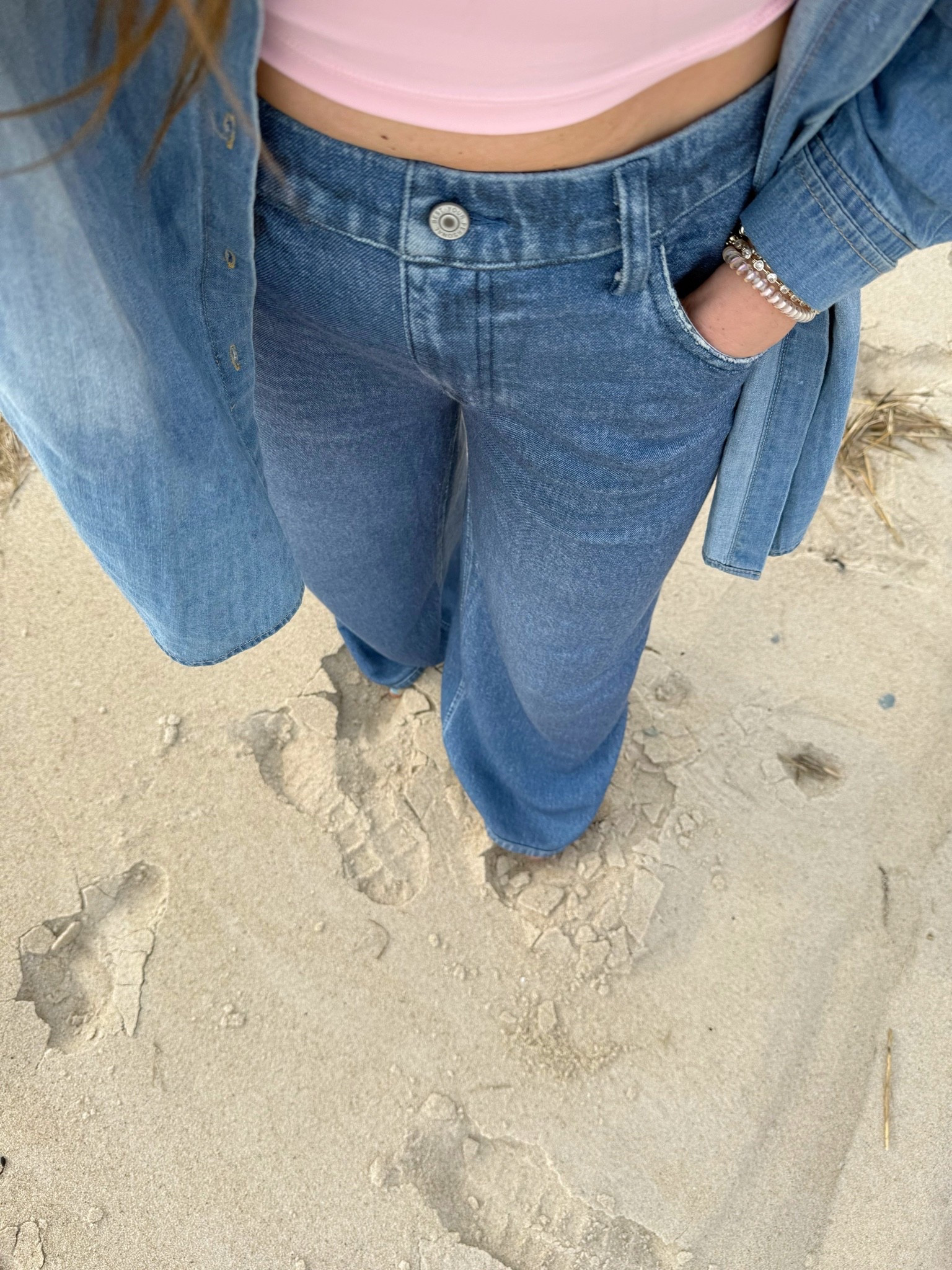 Sweatpant jeans. Travel pants mom jeans. TTS.