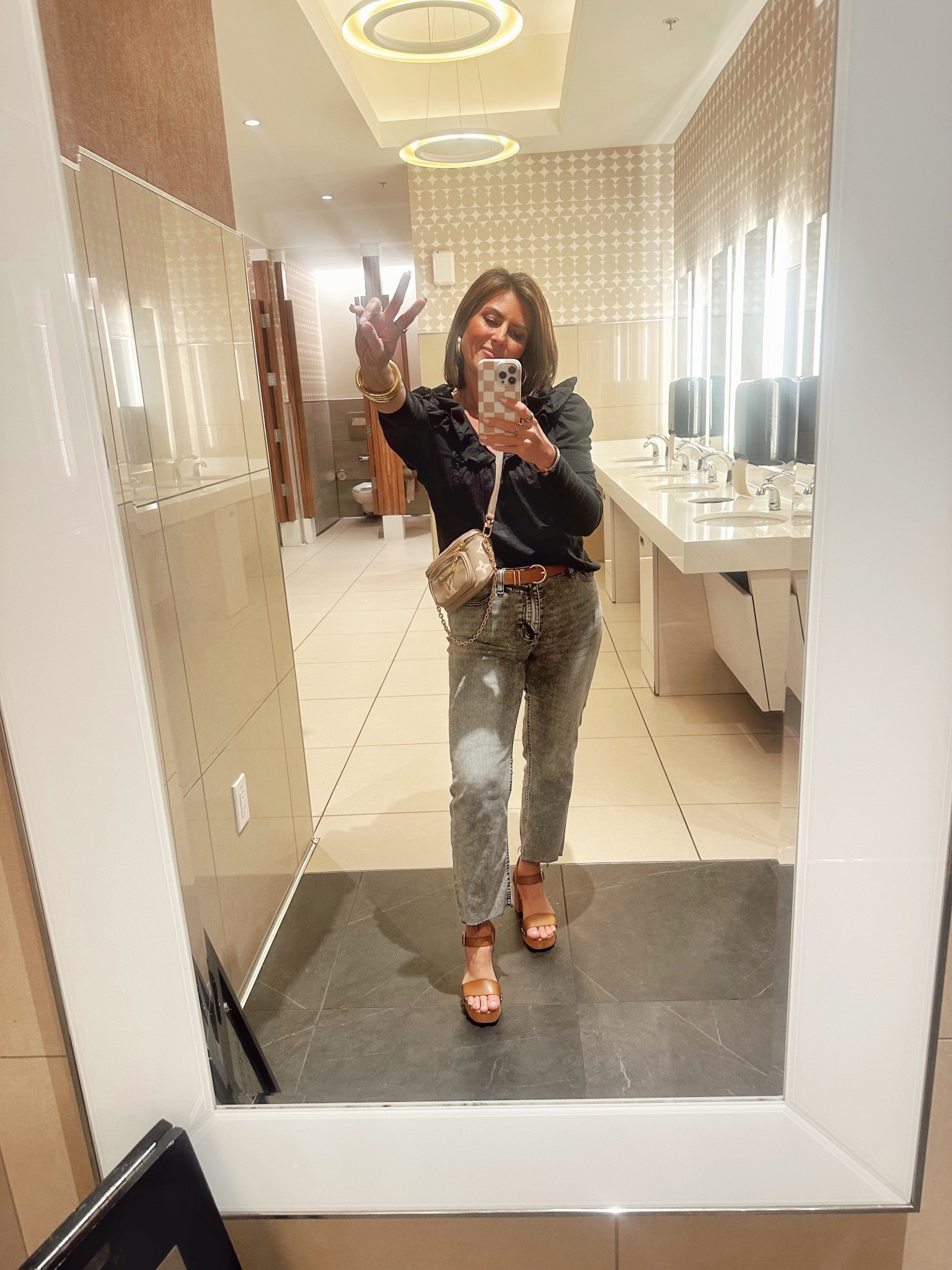 Shirt is sold out from Anthropologie- linked similar! 

Date night out fit❤️

#LTKShoeCrush #LTKFindsUnder50 #LTKWorkwear