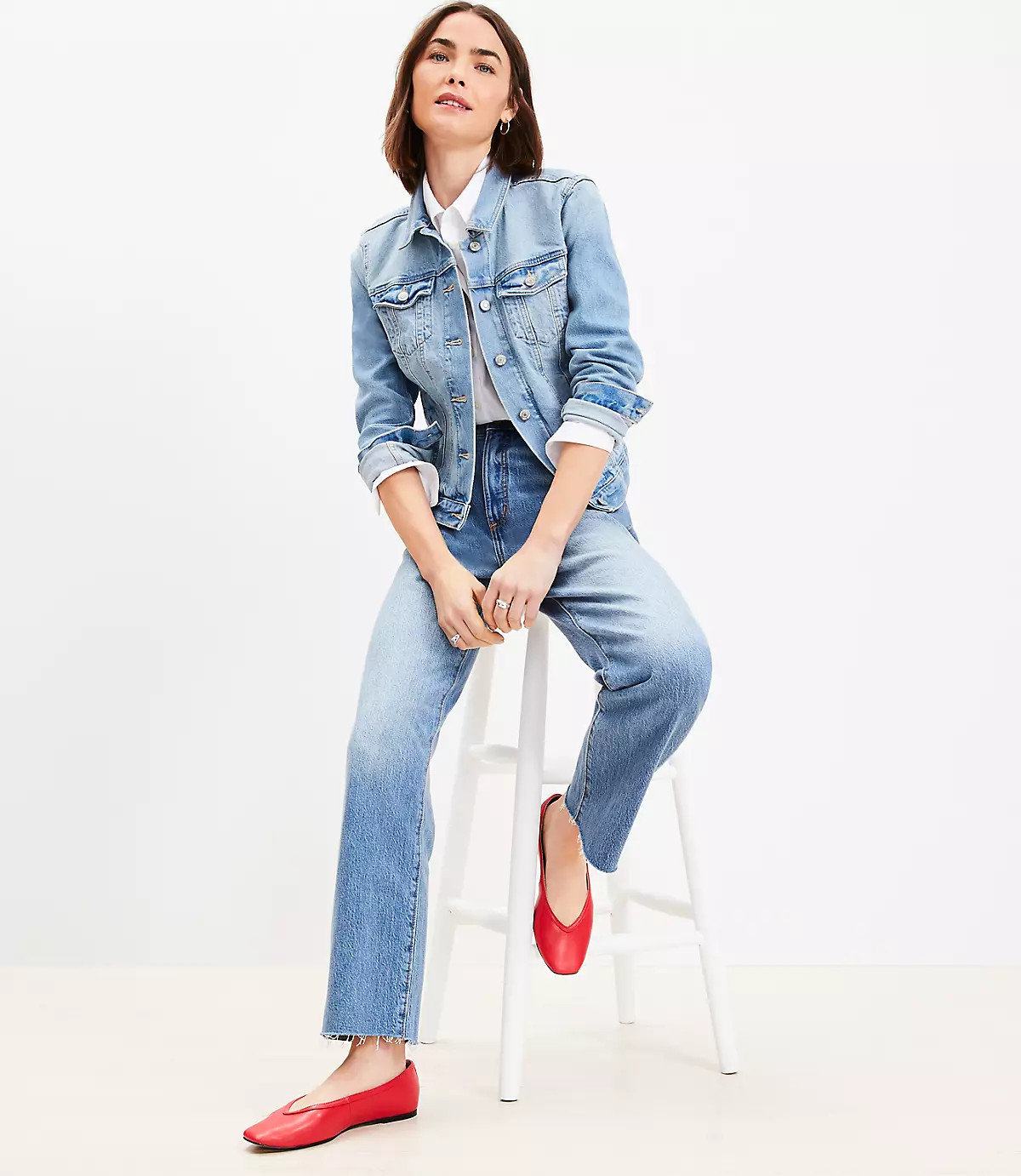 Fresh Cut High Rise Straight Jeans in Light Vintage Wash | LOFT