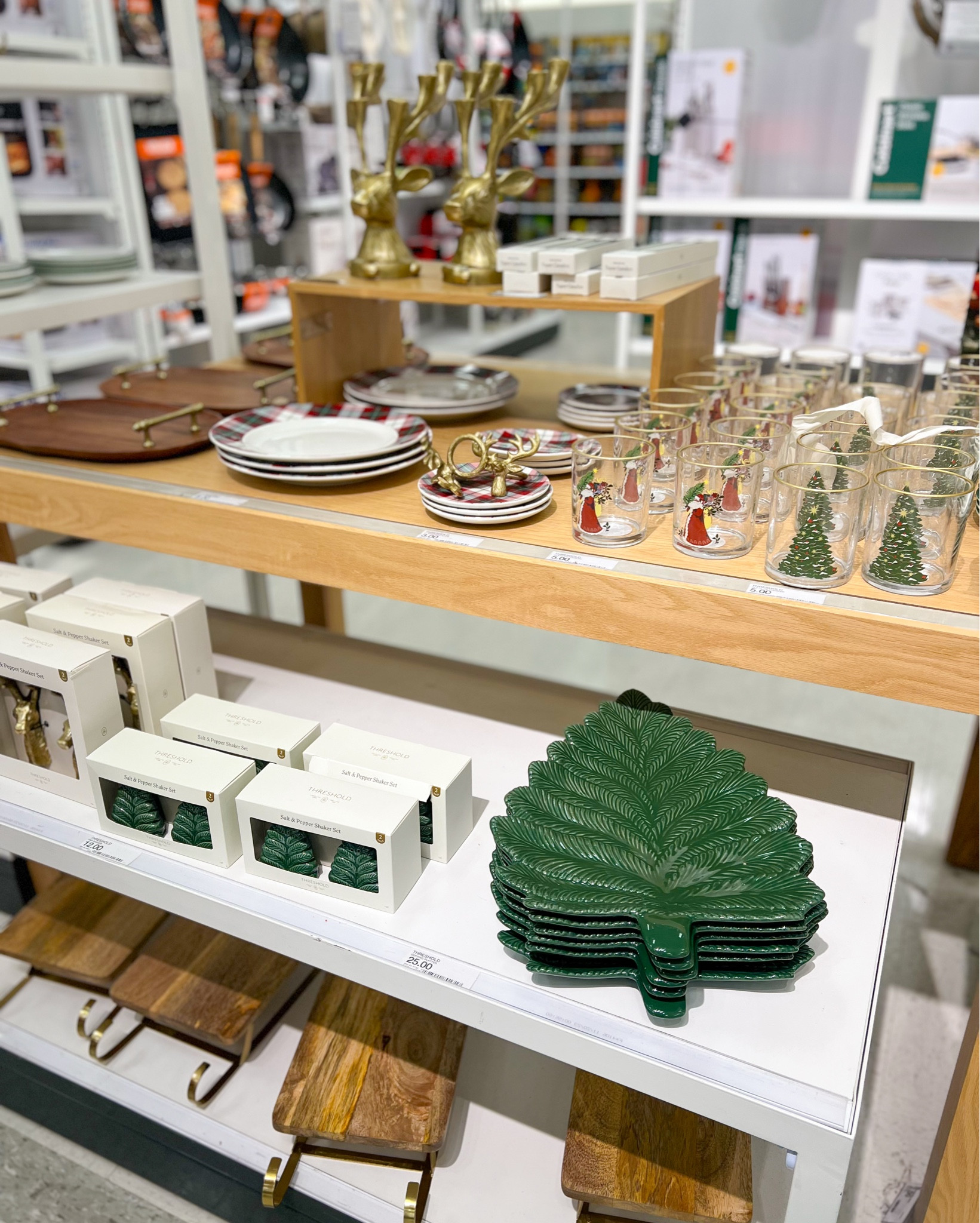 New Christmas finds

#targetchristmas #christmasdinner #kitchenn

#LTKHoliday #LTKHome