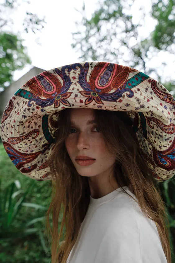 PAISLEY PRINT WIDE BRIM HAT | Zara US