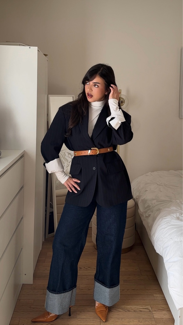 Sometimes all you need is a pretty belt to elevate an outfit!😌
Details : 
Belt : @didamie_ 
Jeans : @hm 
Blazer : @zara 
Turtleneck : @halara_official 
Shoes : @shopcider 
Bag : @voviabags 
.
.
.
.
.
.
.
.
.
#grwm #outfitinspo #outfitideas #winterstyle #winterfashion capsulewardrobe casuallook casualchic zara hm aesthetic lookbook lookdujour outfitdiaries minimalstyle winteressentials timelessfashion ootd