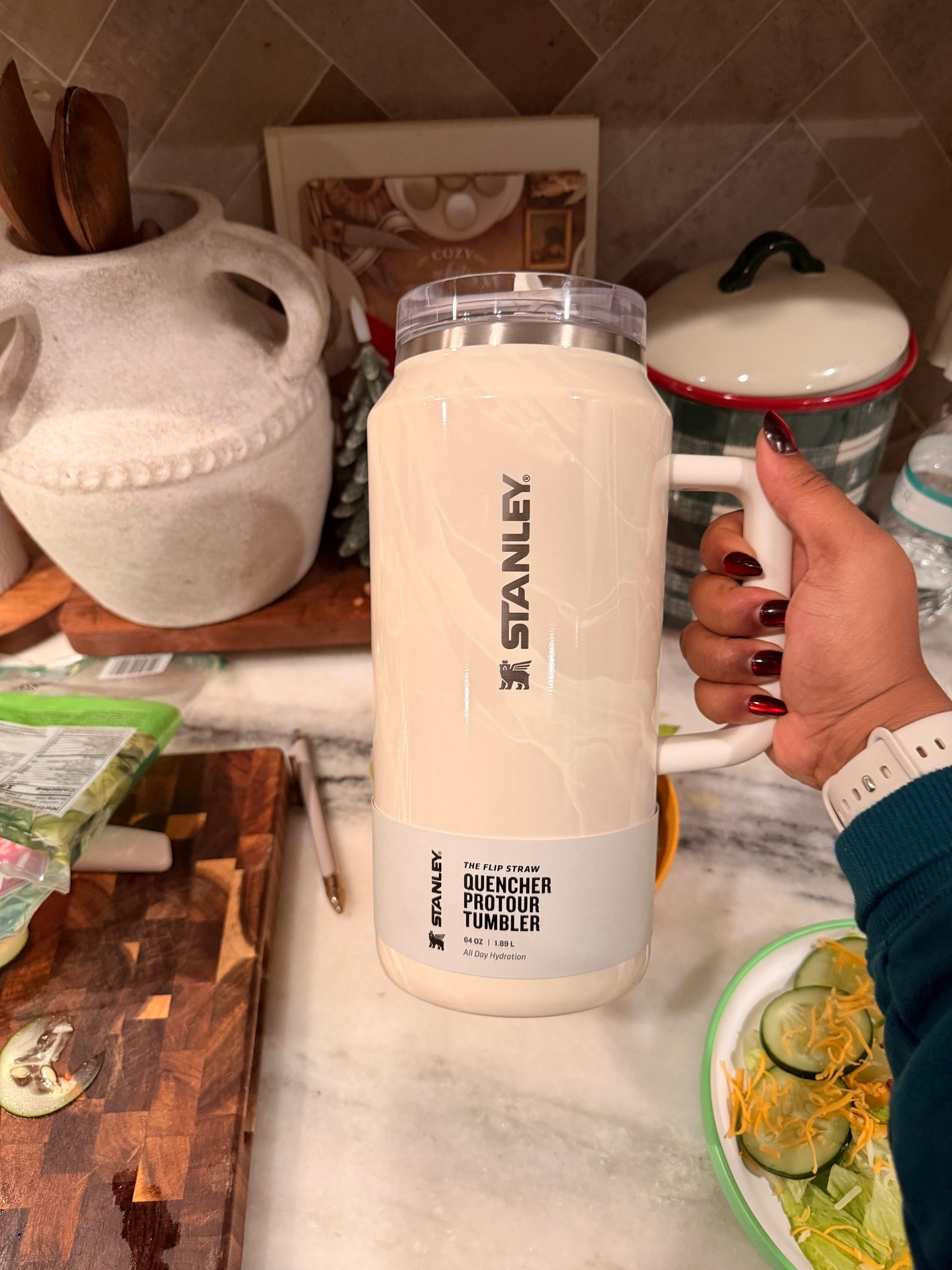 How could you not?? I have been working towards my fitness goals and I know this will help it significantly!!

#LTKFindsUnder50 #LTKselfcare #LTKfitnessgoals