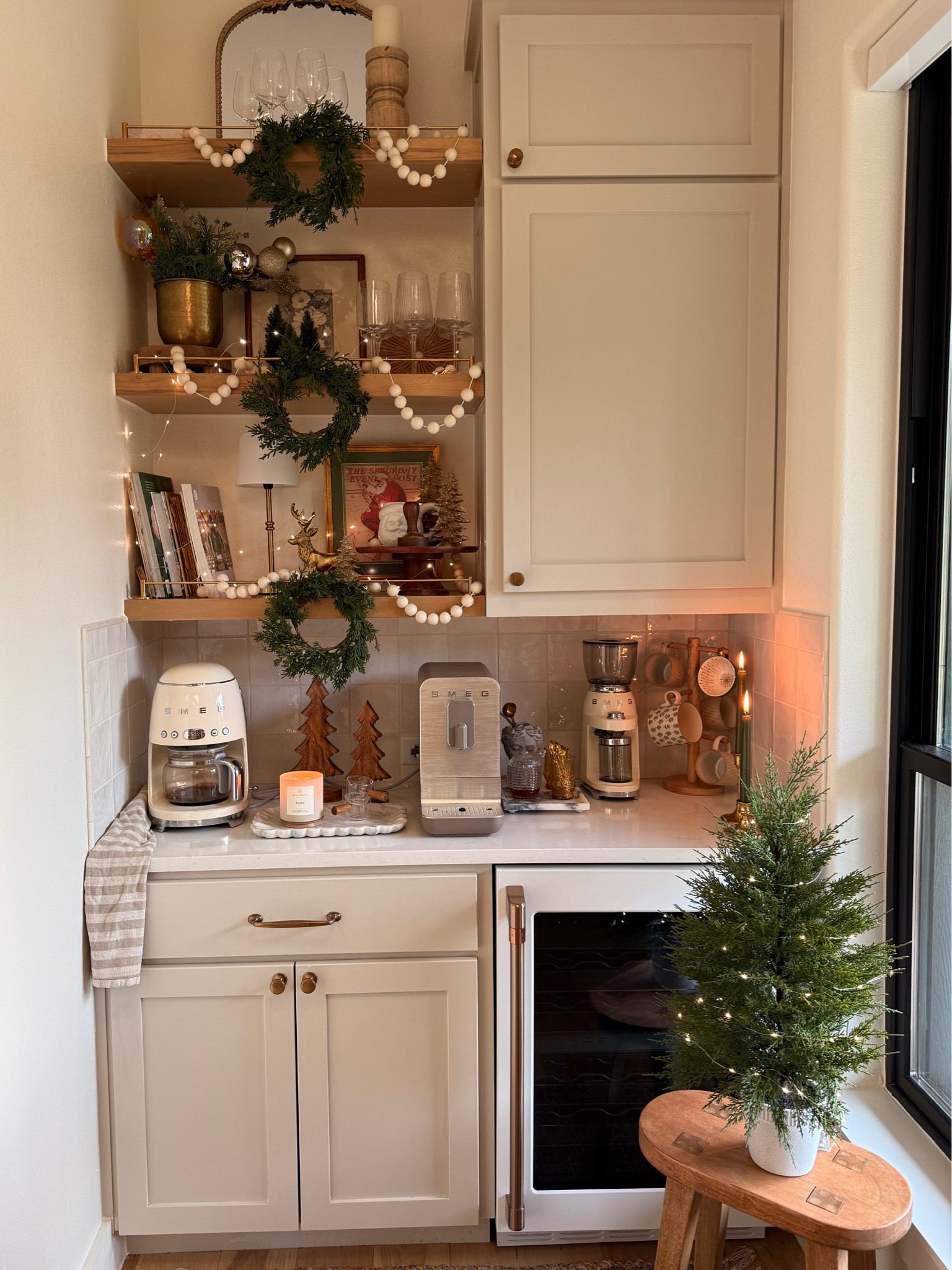Christmas coffee bar 

#LTKSeasonal #LTKHoliday