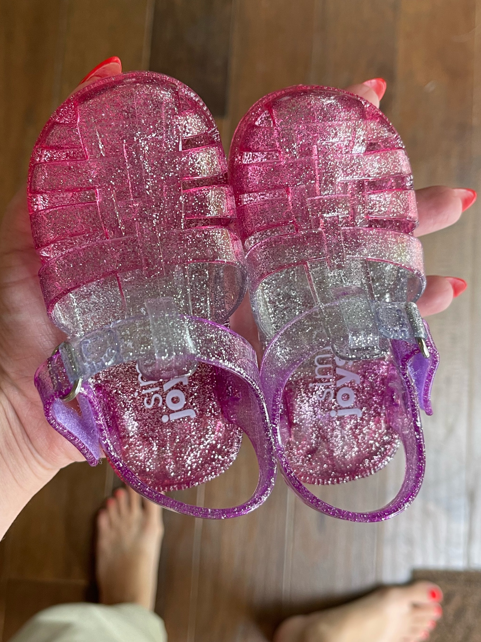 Do these jellies bring back memories or what? Summer time! ☀️🌈

#LTKkids #LTKSeasonal #LTKbaby
