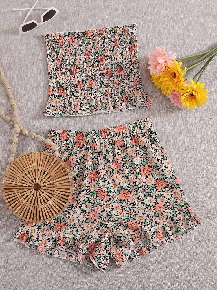 Ruffle Hem Floral Shirred Tube Top & Shorts Set | SHEIN