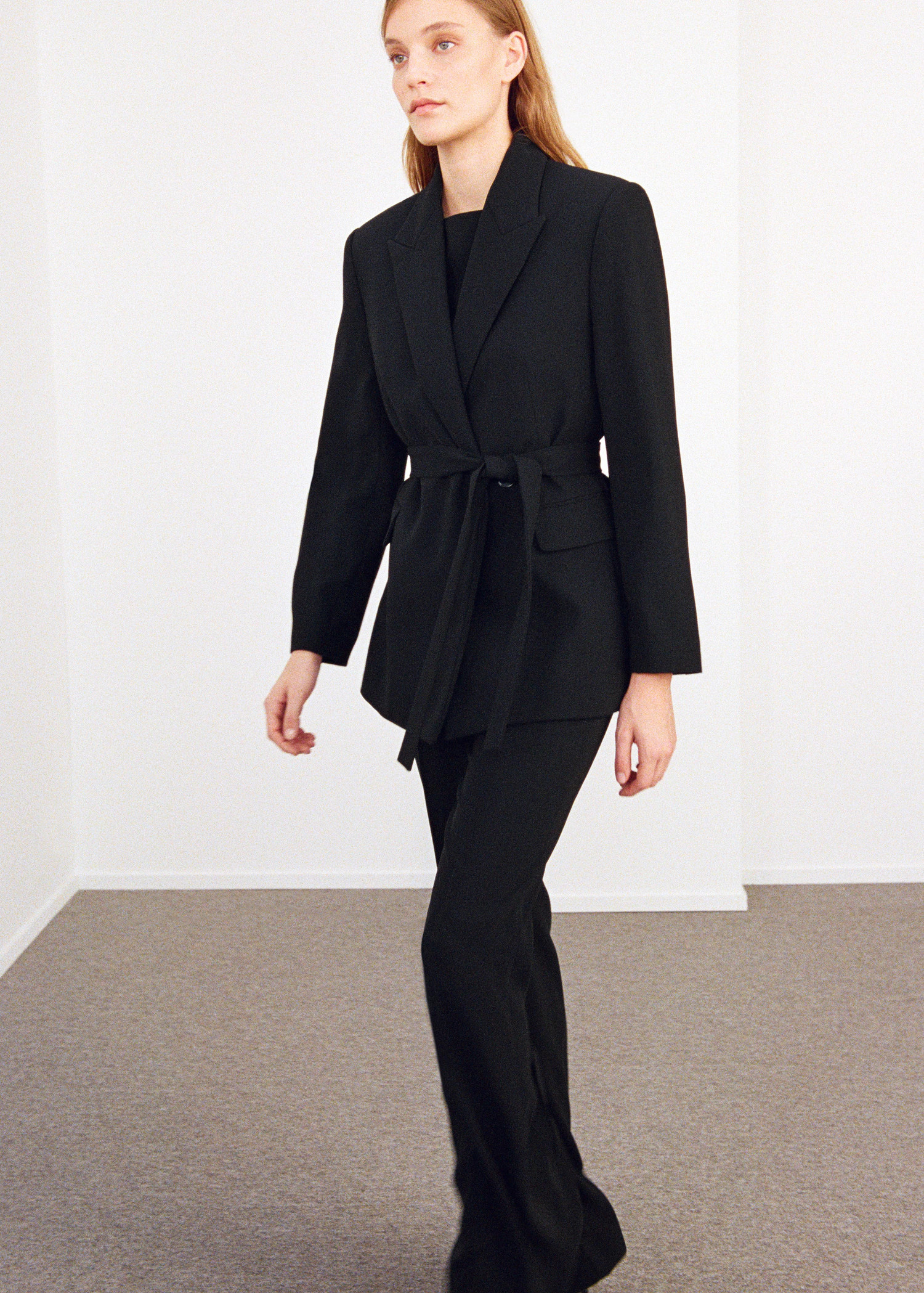 Suit jacket with scarf | MANGO (UK)