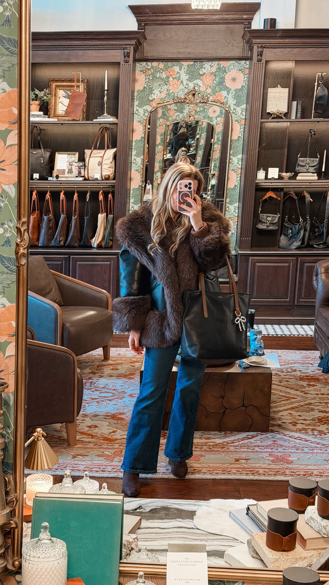 The perfect fur coat 🖤

#LTKootd #LTKU #LTKdayinmylife