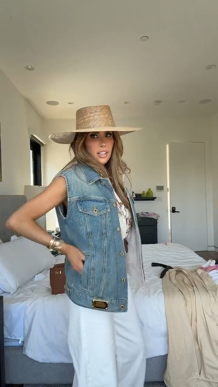 I’m obsessed! Wearing a US 4 in jeans and my top is an Hermes scarf! I’ve linked some affordable Hermes inspired scarves! 

Louis Vuitton, Zara fashion, Zara finds, Hermes, Hermes scarves, Amazon finds, Amazon scarves, Sun hats, Beach hats, Summer outfits, Vacation outfits, Gemme Beauty, Emily Gemma

#LTKSeasonal #LTKdayinmylife #LTKstorytime