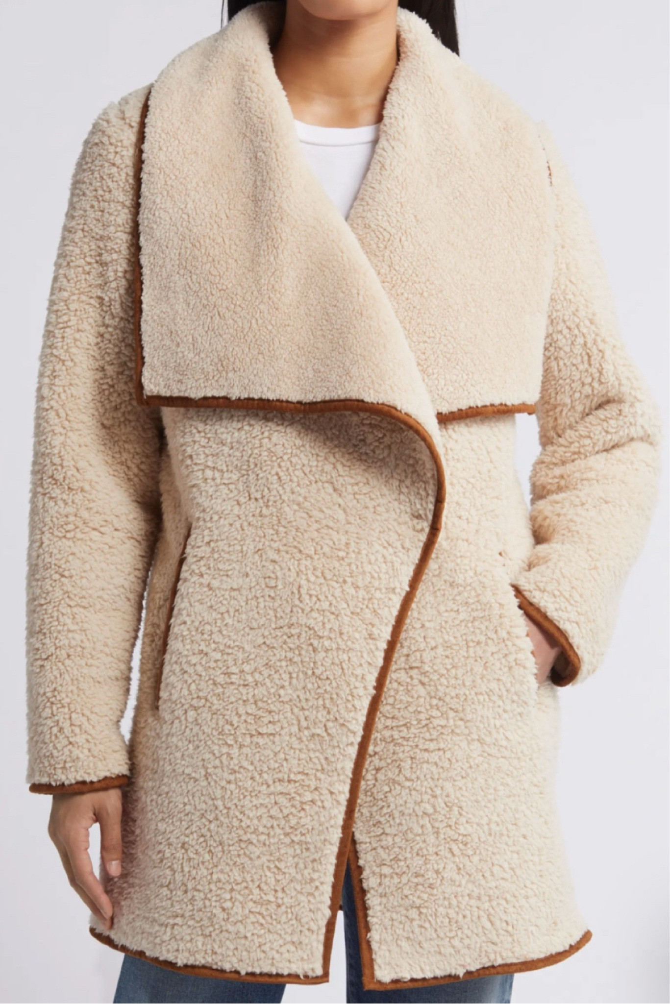 Sherpa coat
Shearling coat
Winter outfit 

#LTKFindsUnder100 #LTKSaleAlert #LTKStyleTip
