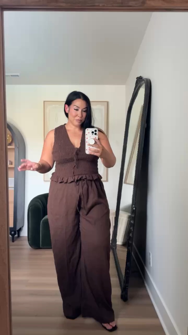 Perfect matching set from @abercrombie for the summer! #abercrombiepartner 


outfit inspo, midsize outfits, matching set

#LTKootd #LTKMidsize #LTKSeasonal
