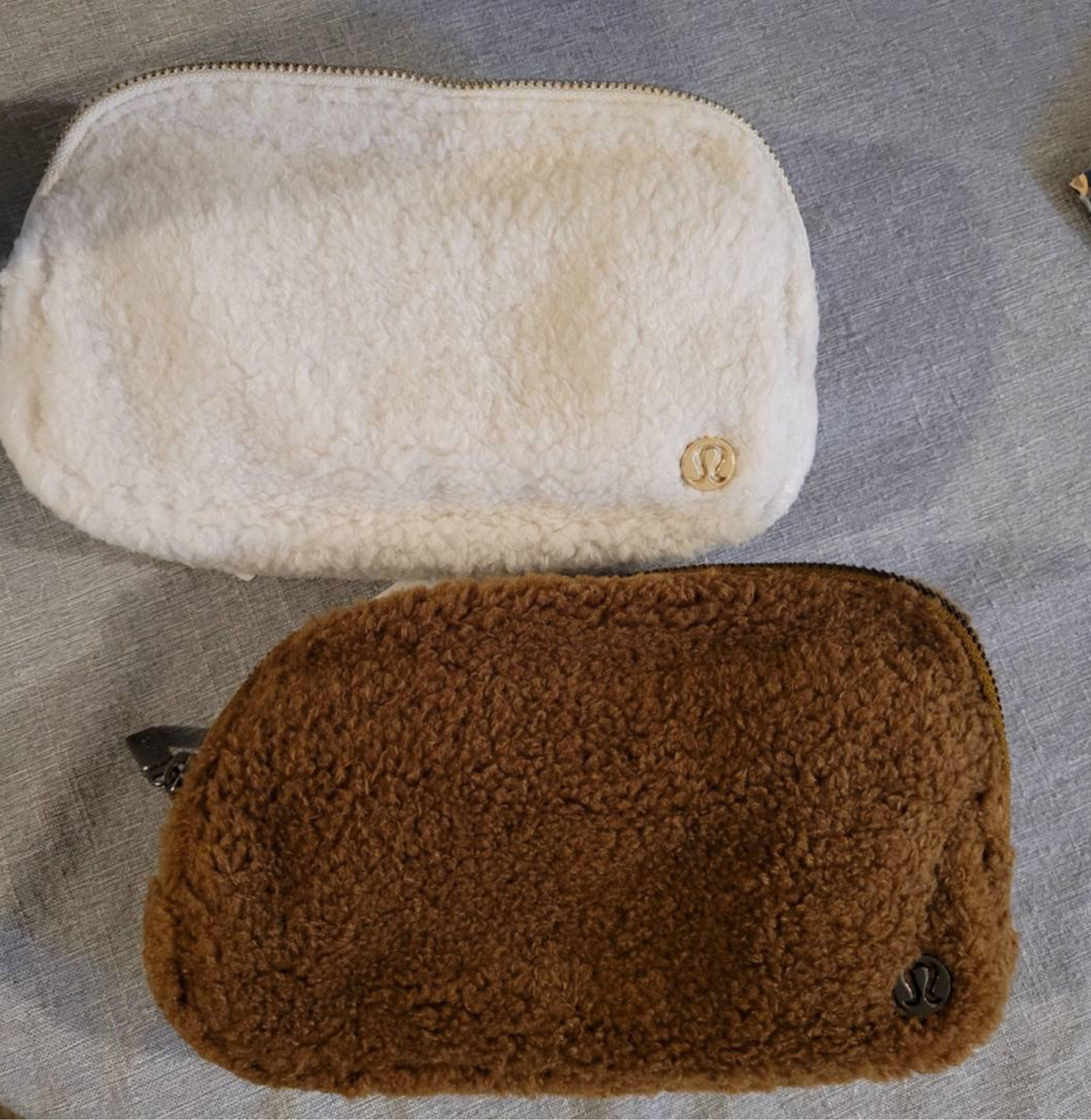 Lululemon e fleece belt bag on dhgate | top quality | luxury for less #dhgate 

#LTKfit #LTKunder50 #LTKU