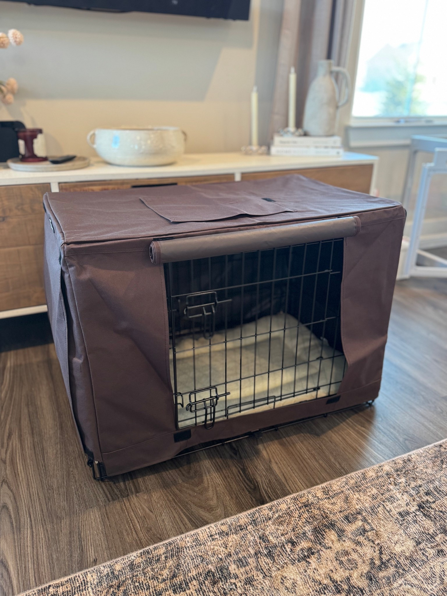Puppy/Dog crate with cover 🙌🏼 def on the must have list for new puppy!!  Comes in different sizes and cover colors! Has two doors and a handle at the top for easy moving!! 