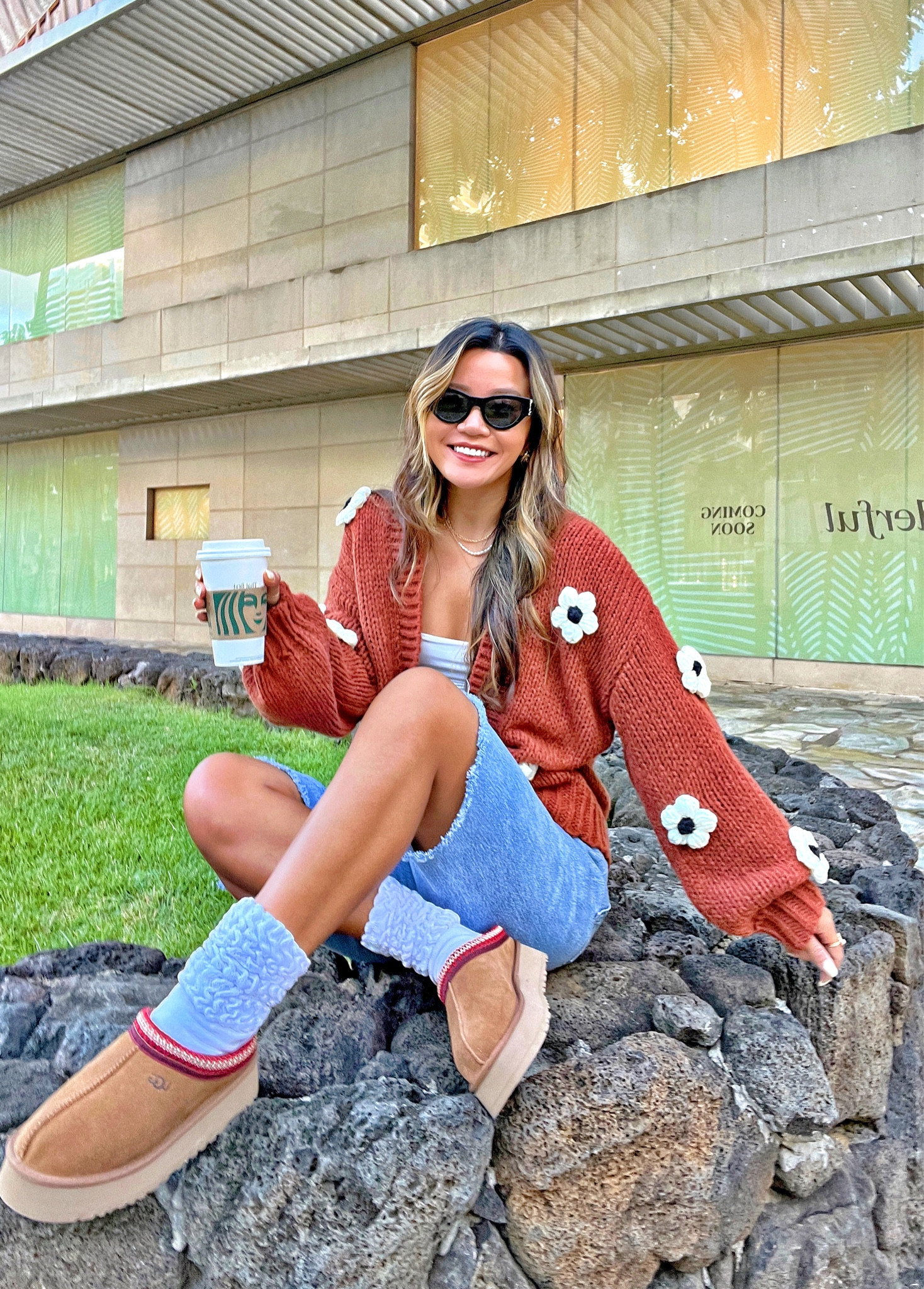 Cozy fall fit

Fall, fall outfit, fall fashion, fall sweater, sweater, cardigan, jeans, sunglasses

#LTKSeasonal #LTKHolidaySale #LTKxPrime