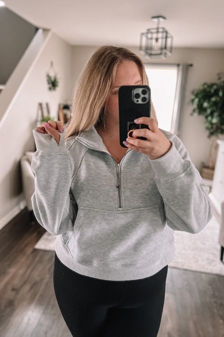 SUPER soft inside! 💯 Mom uniform = activate✌🏻 Gray athletic cropped pullover with thumb holes for running or in my case, for just chilling. Size up if between, or if you want longer sleeves (like me). Normally L/XL, wearing XL. #pullover #scuba #amazonfashion

#LTKfit #LTKcurves #LTKtravel